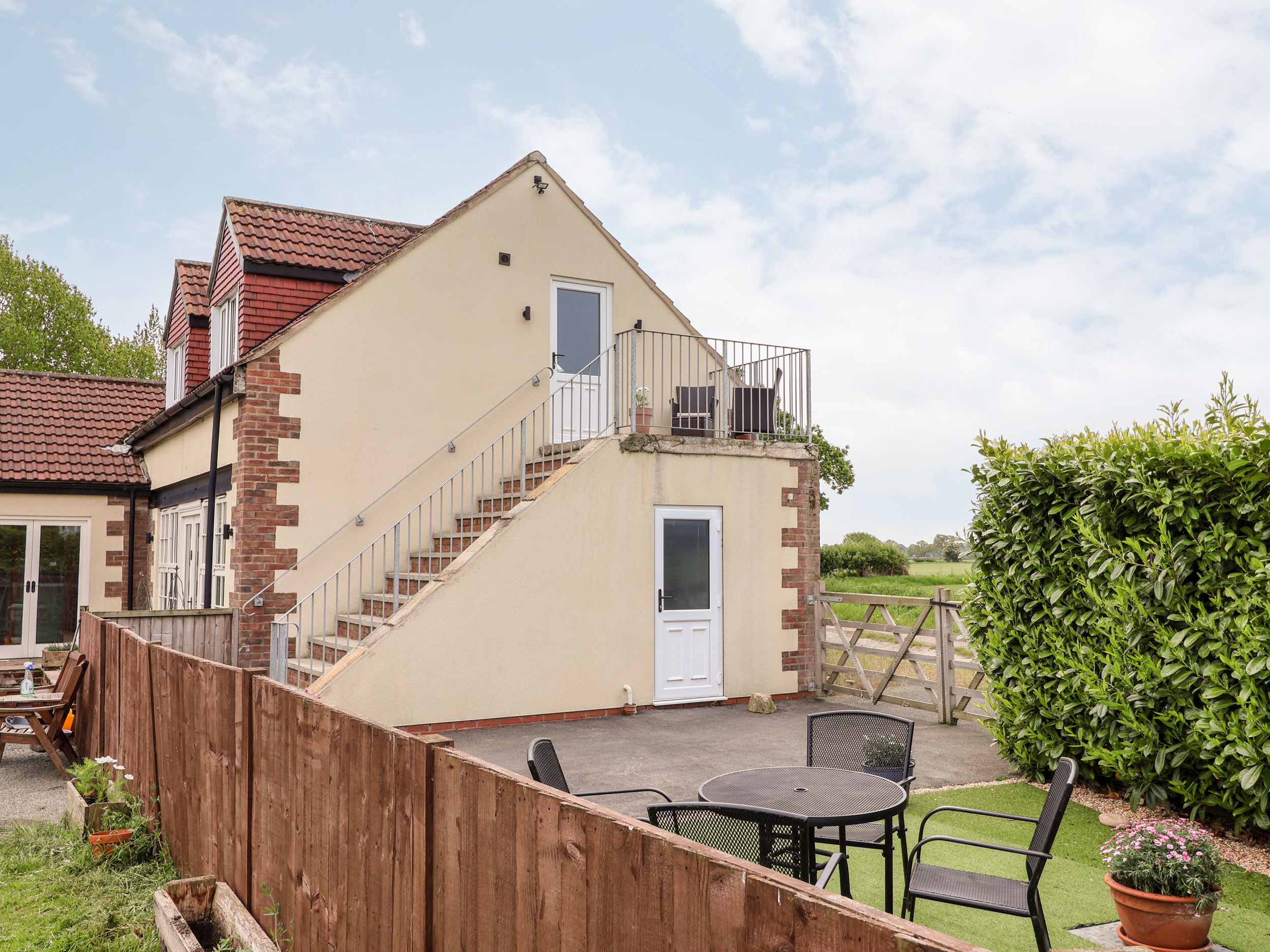 2 bedroom Cottage for rent in York