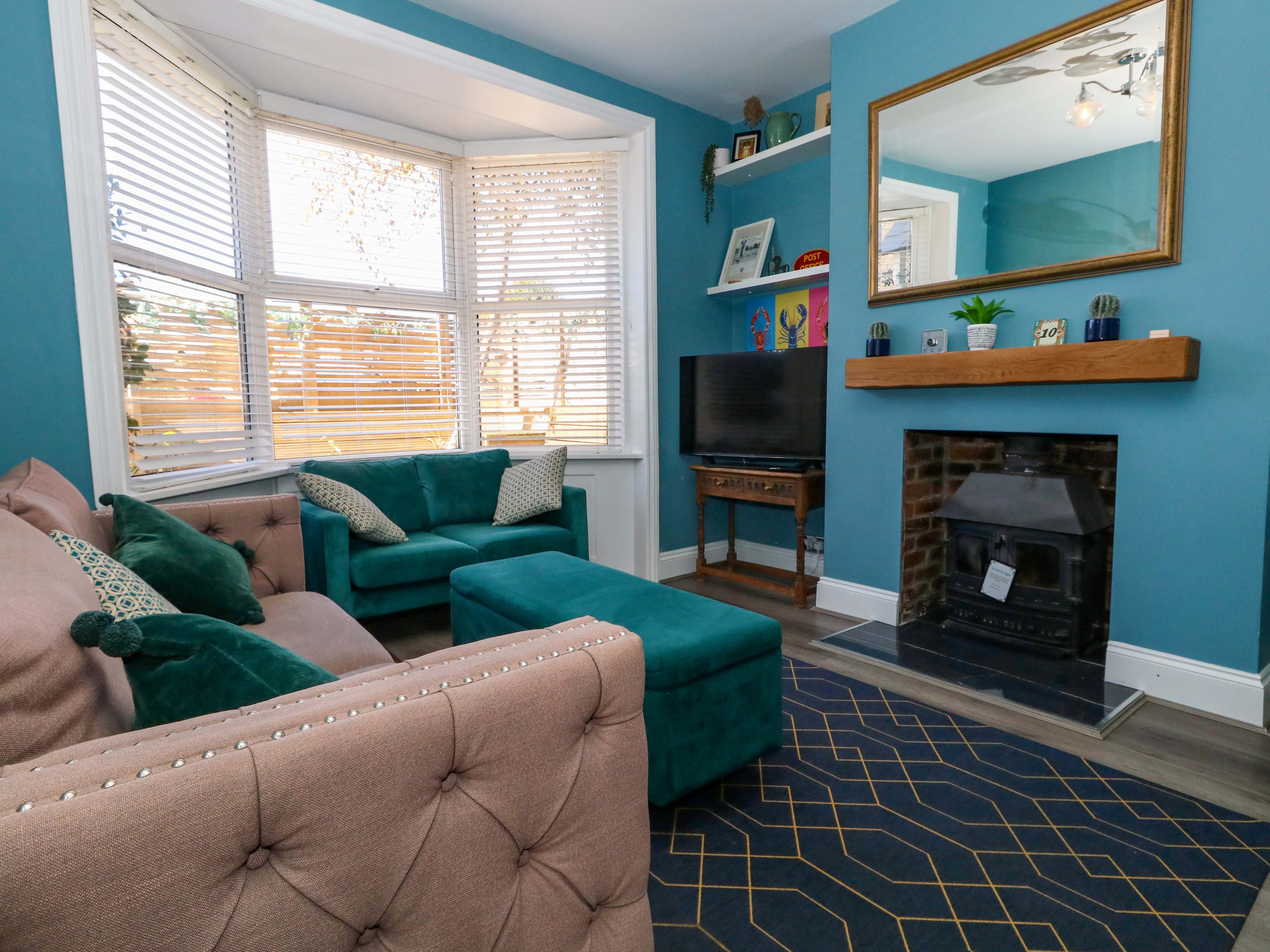 2 bedroom Cottage for rent in Weymouth