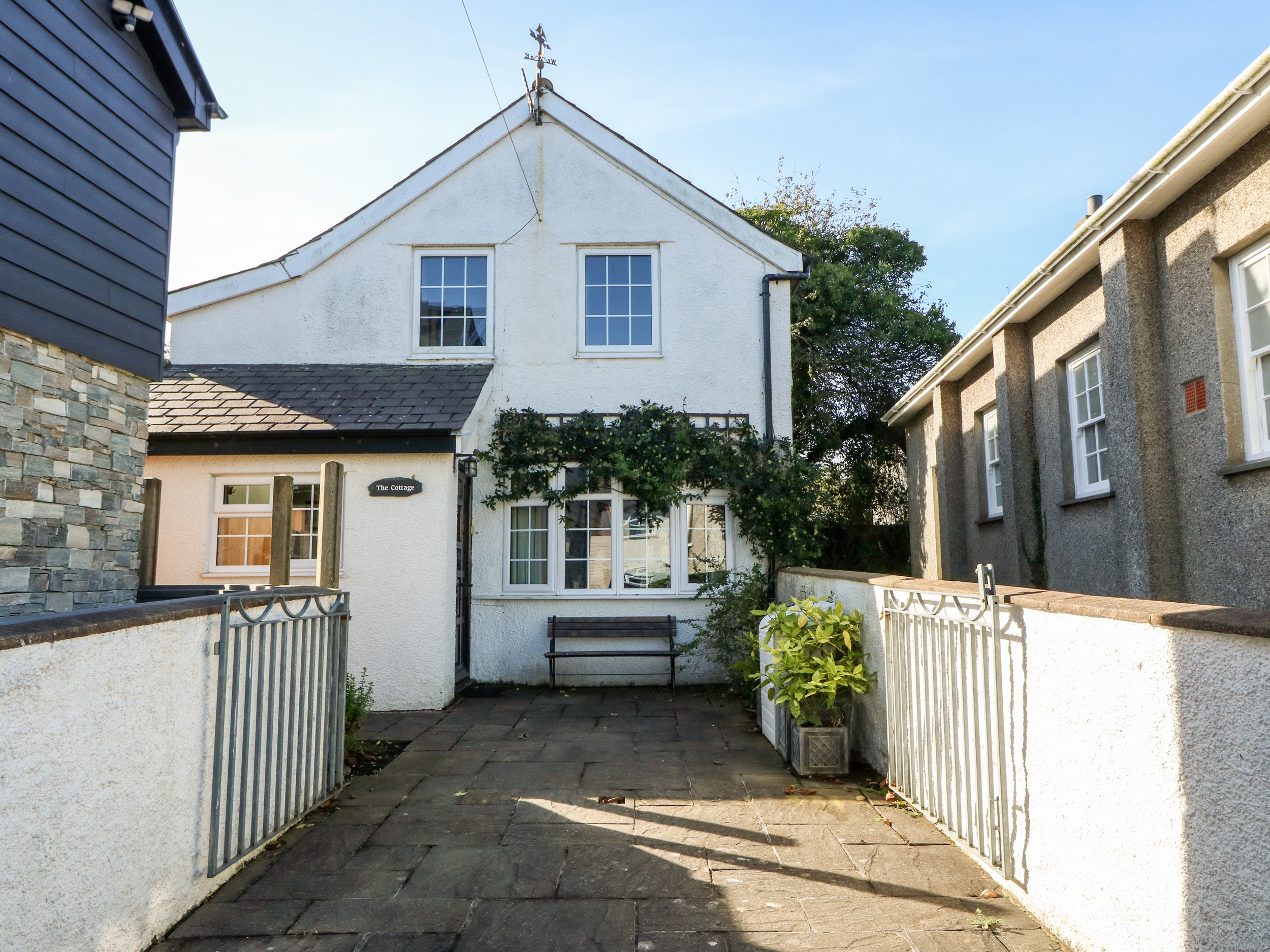 3 bedroom Cottage for rent in Abersoch