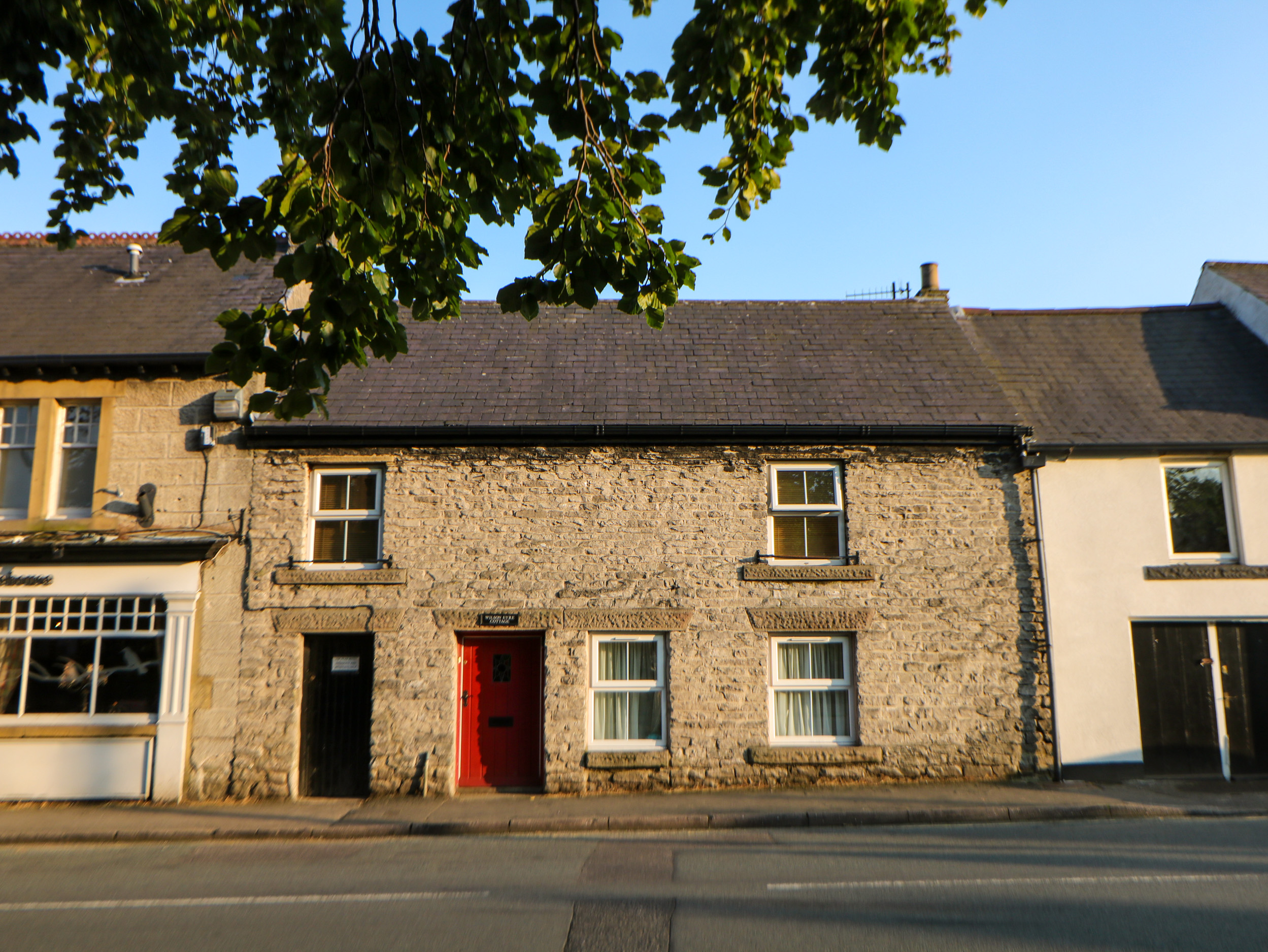 2 bedroom Cottage for rent in Castleton