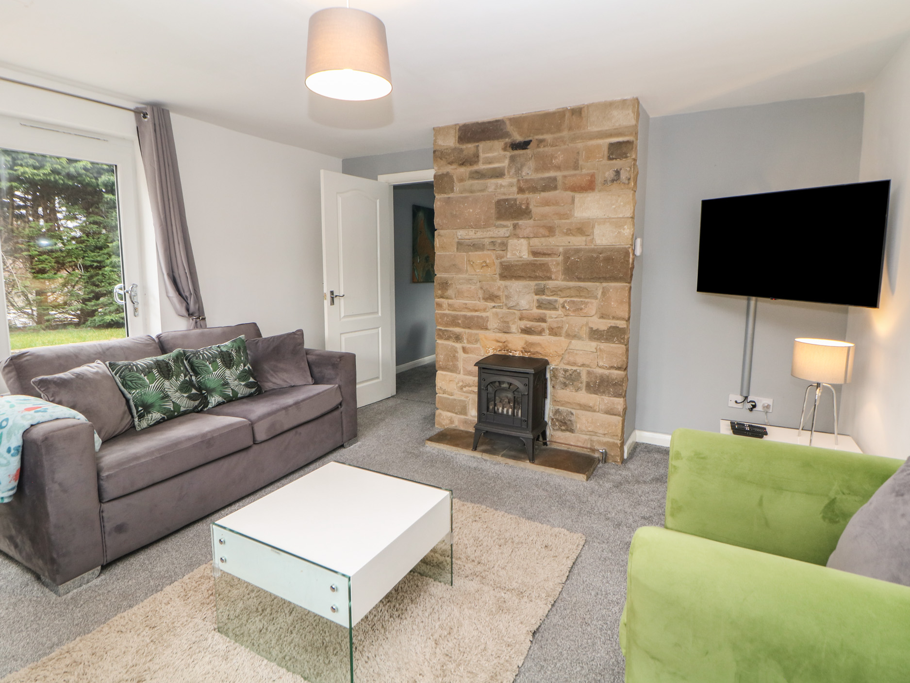 Cheshire House, Castleton, Peak District