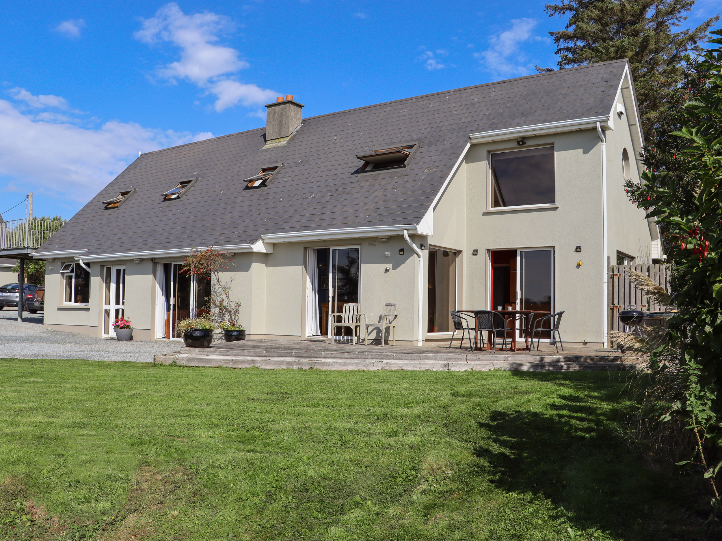 4 bedroom Cottage for rent in Ballymoney