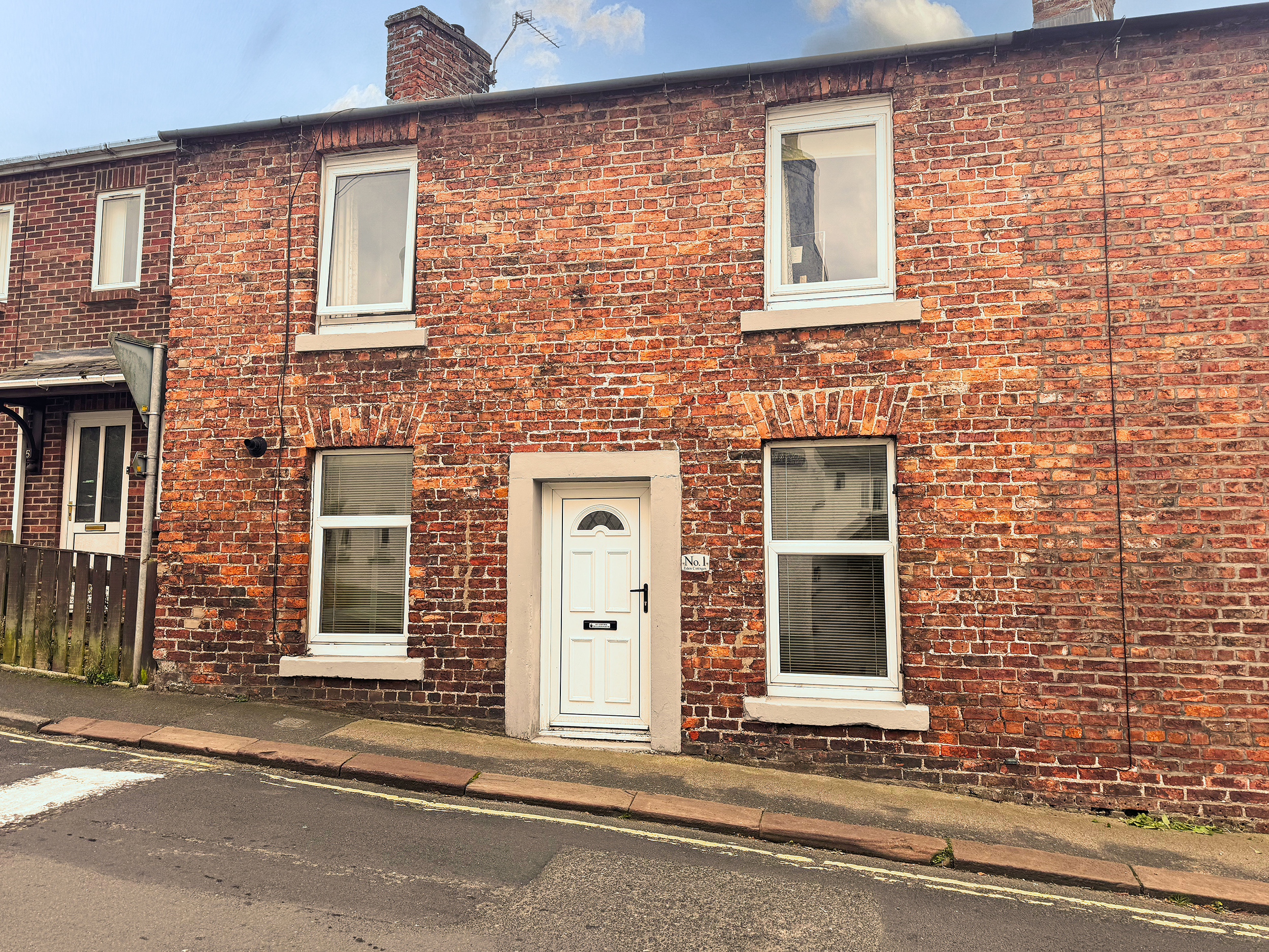 2 bedroom Cottage for rent in Corby Hill