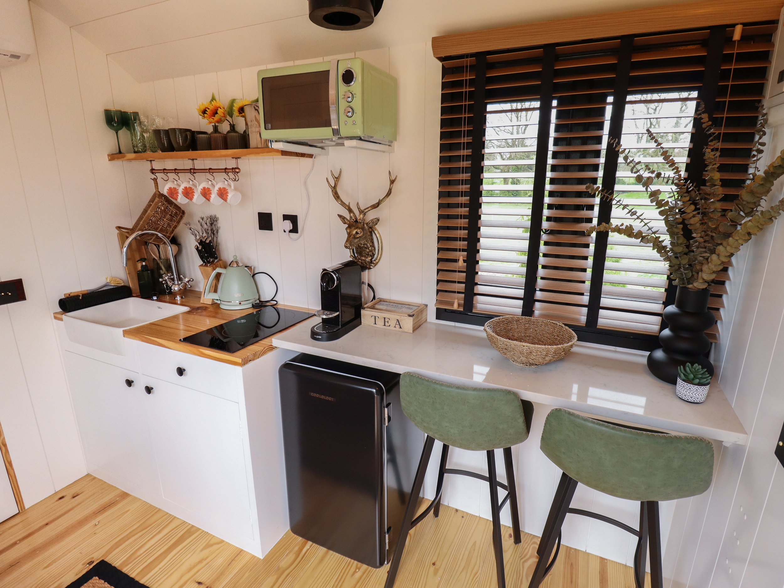 Southdown Luxury Glamping, Nottingham