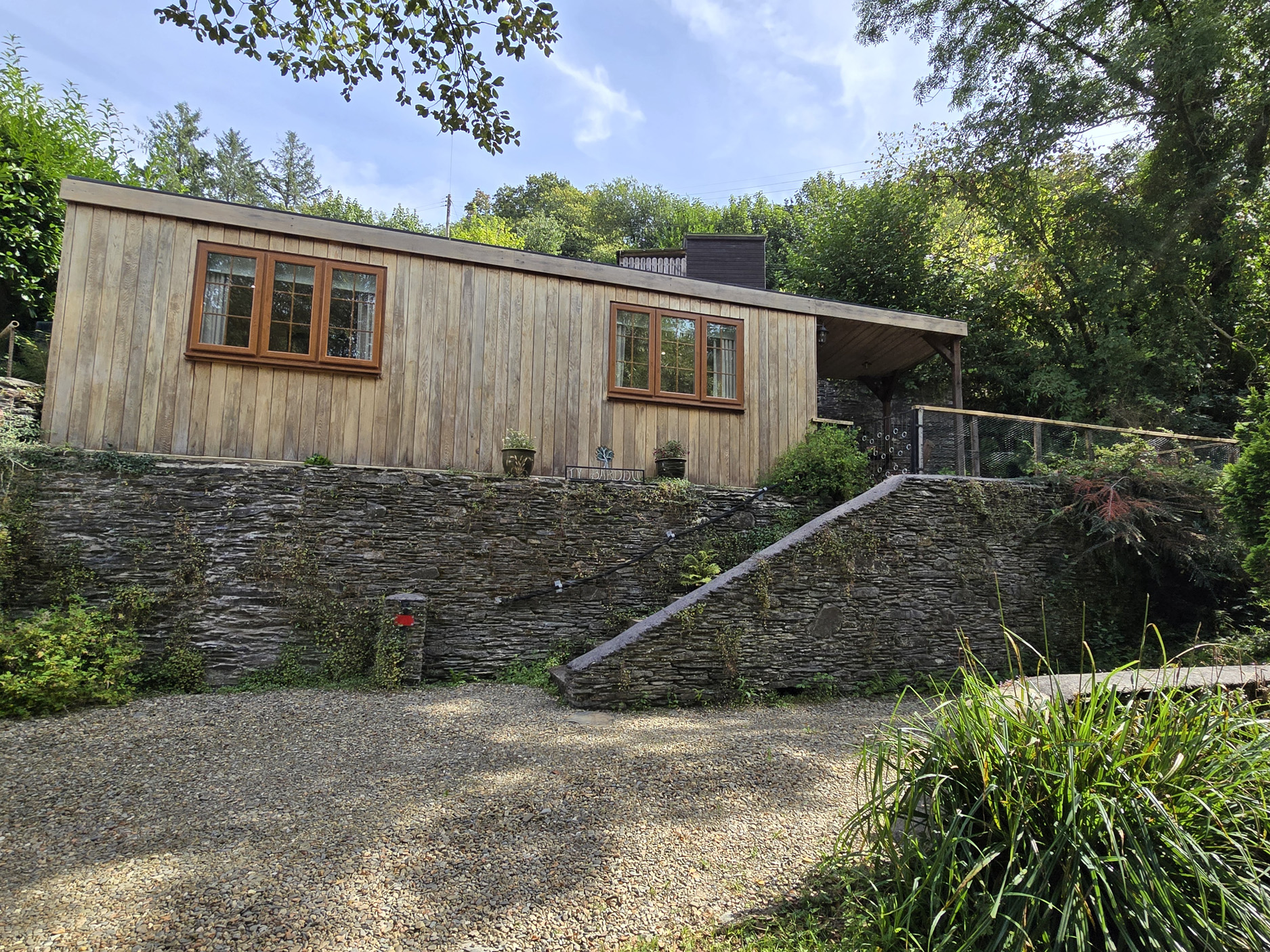 1 bedroom Cottage for rent in Newcastle Emlyn