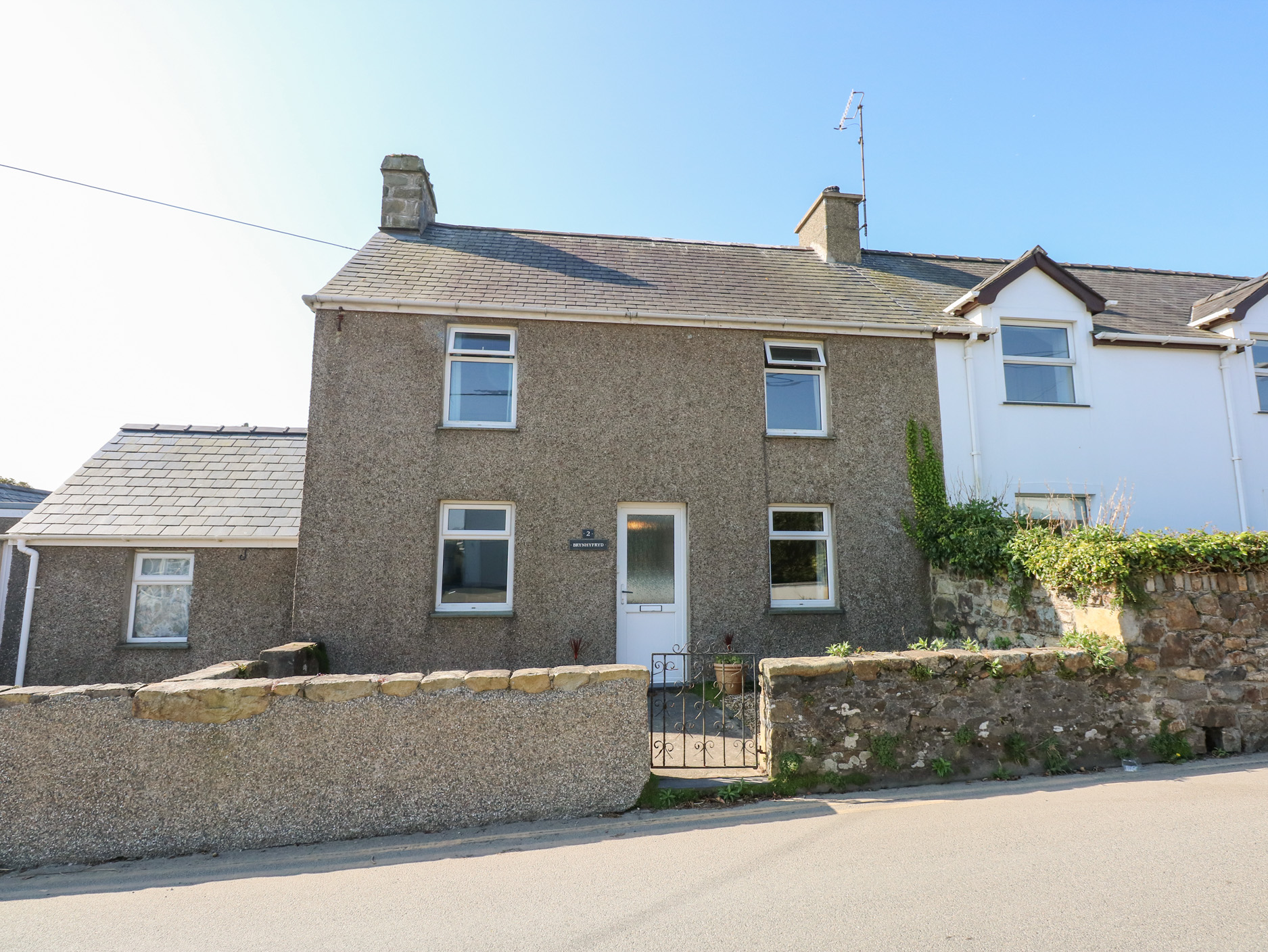 3 bedroom Cottage for rent in Abersoch