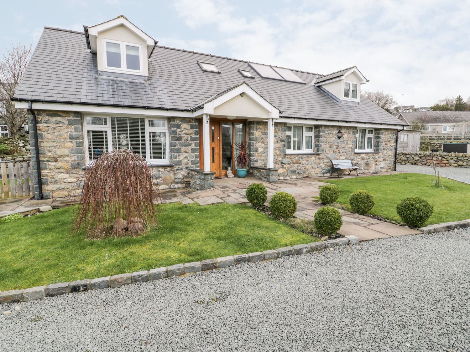 4 bedroom Cottage for rent in Barmouth