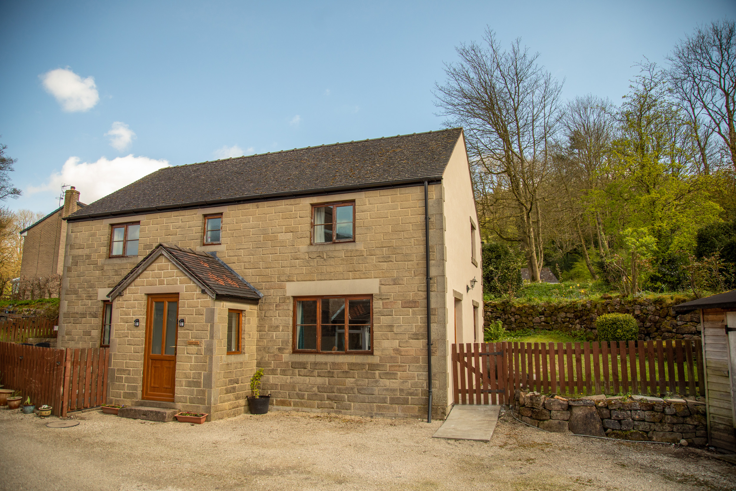 4 bedroom Cottage for rent in Wirksworth