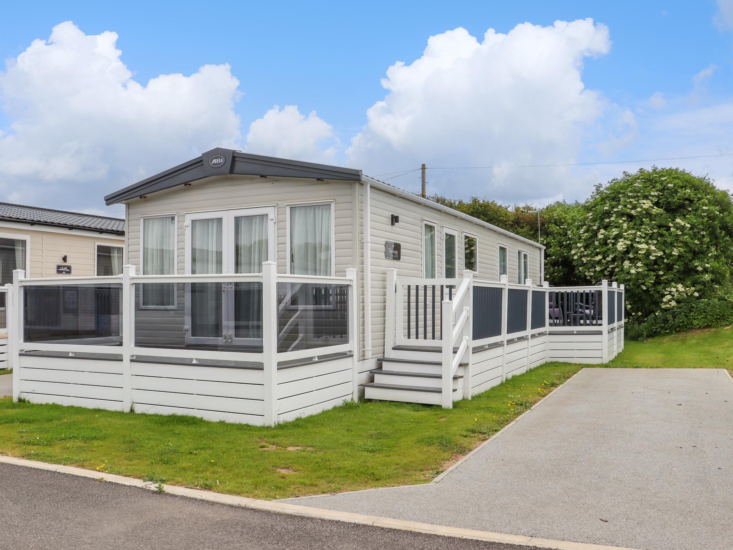 2 bedroom Cottage for rent in Eastbourne
