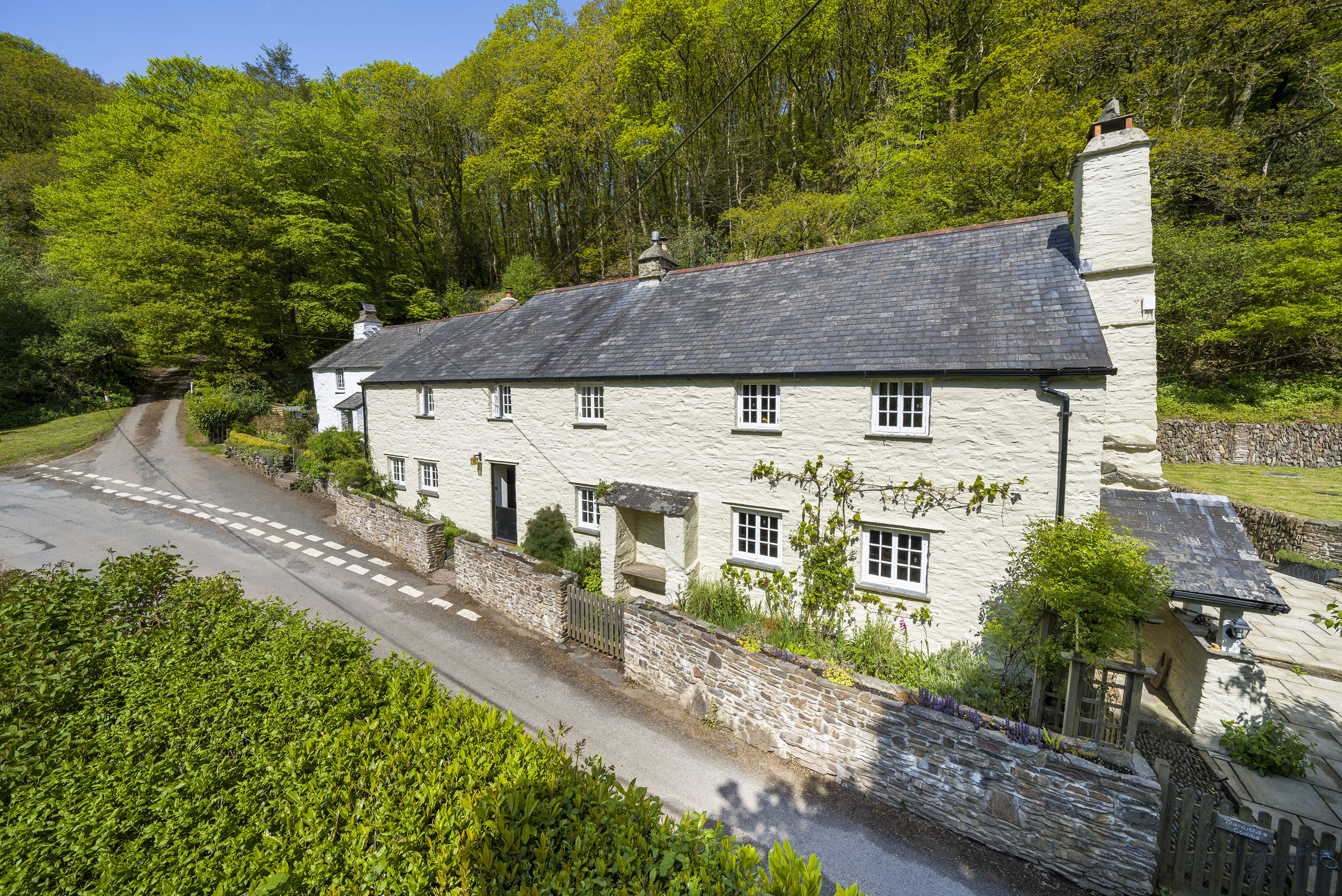 5 bedroom Cottage for rent in Combe Martin