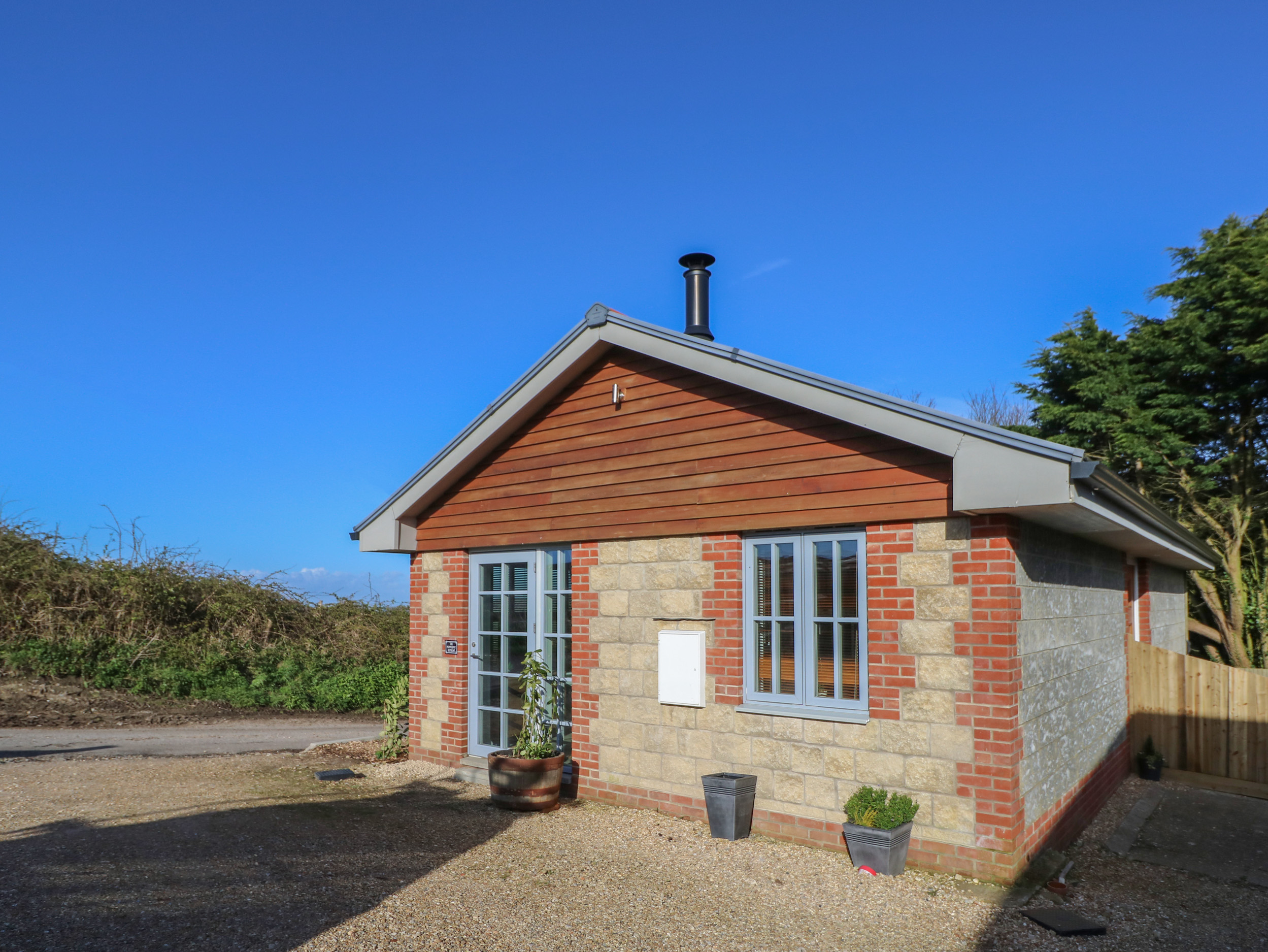 2 bedroom Cottage for rent in Niton, Isle of Wight