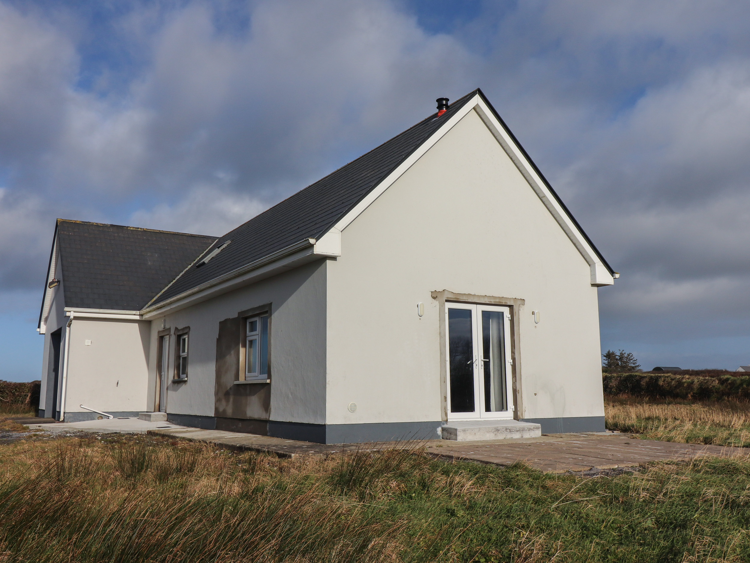 2 bedroom Cottage for rent in Carrigaholt
