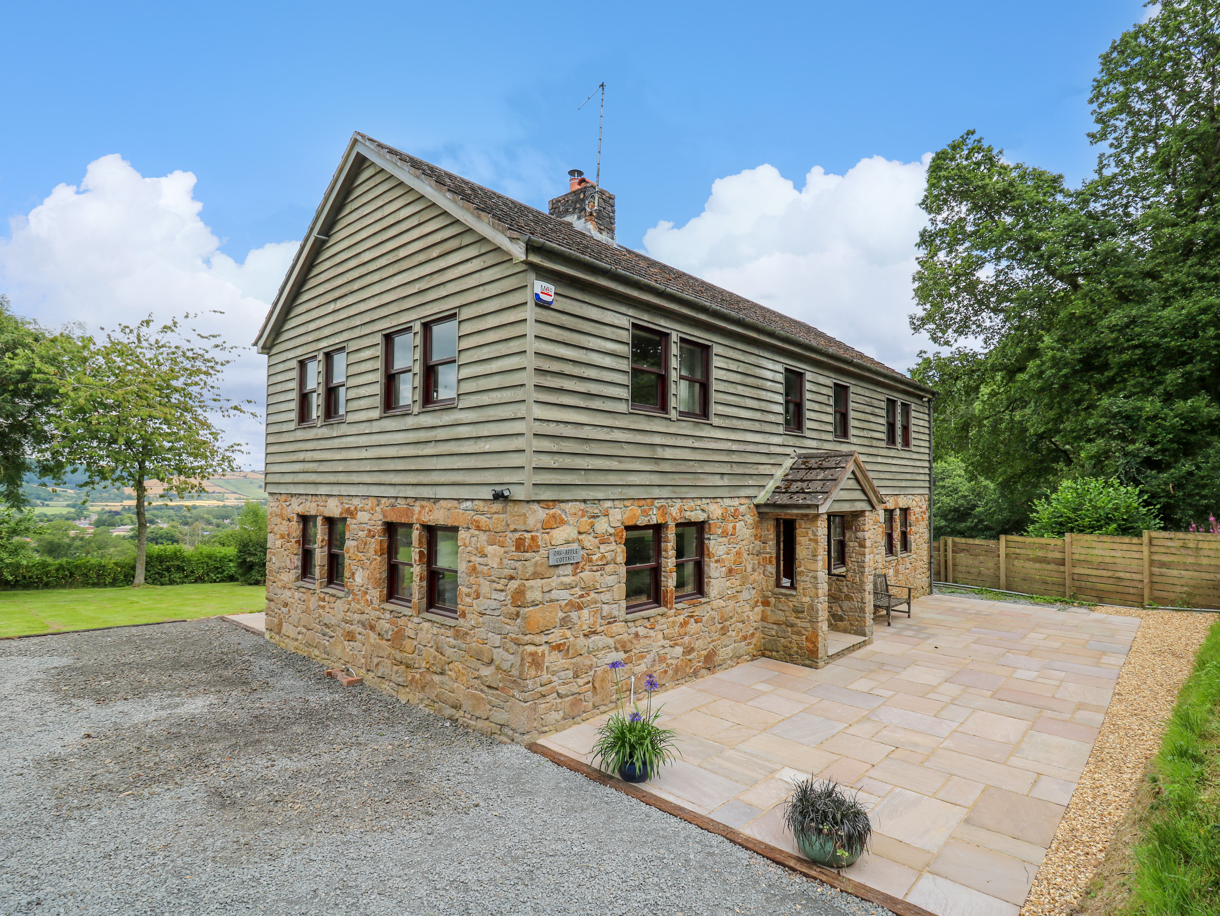 3 bedroom Cottage for rent in Presteigne
