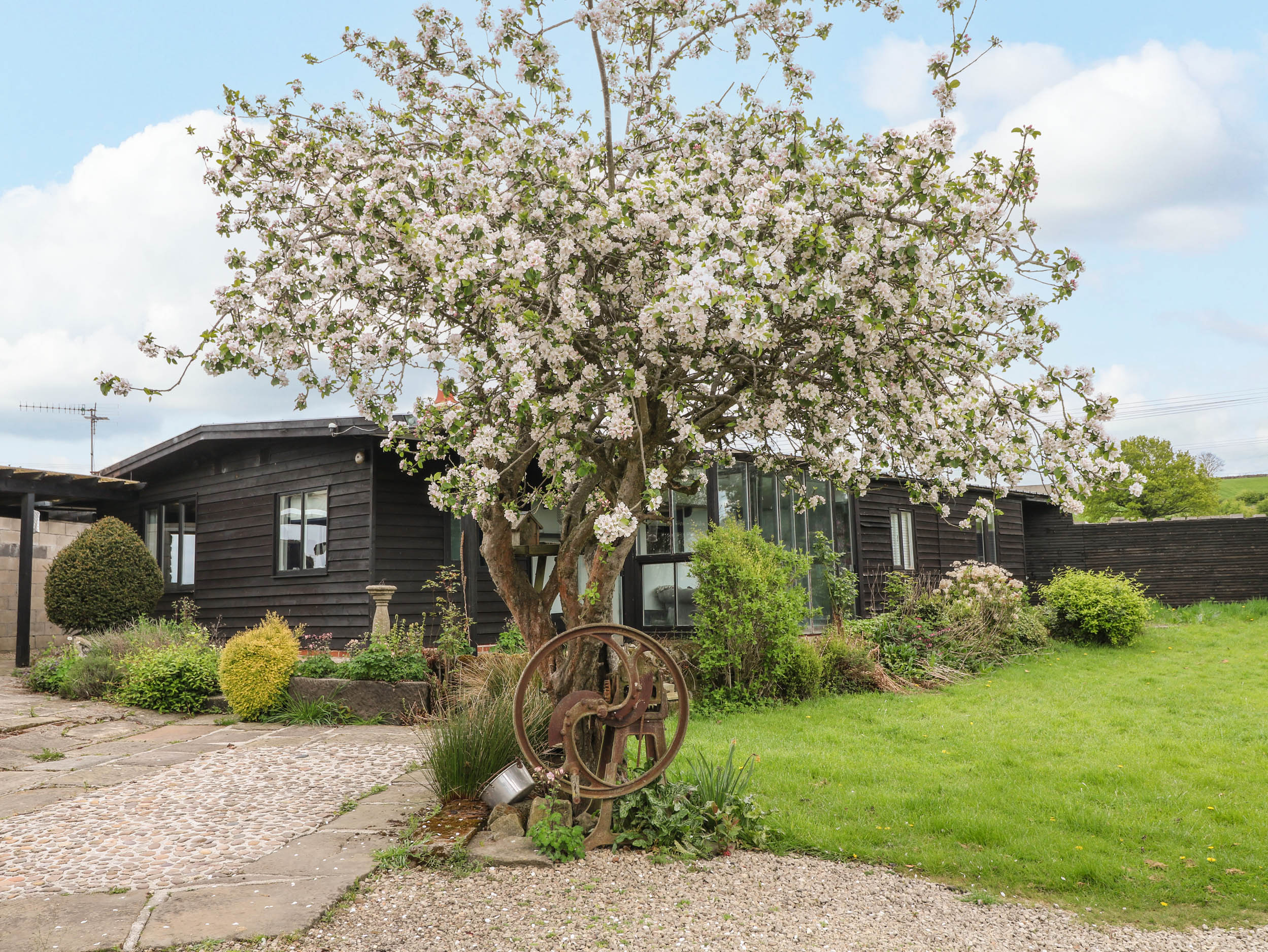The Lodge at Wildersley Farm, Belper, in Derbyshire. Pet-friendly. Near Peak District National Park.