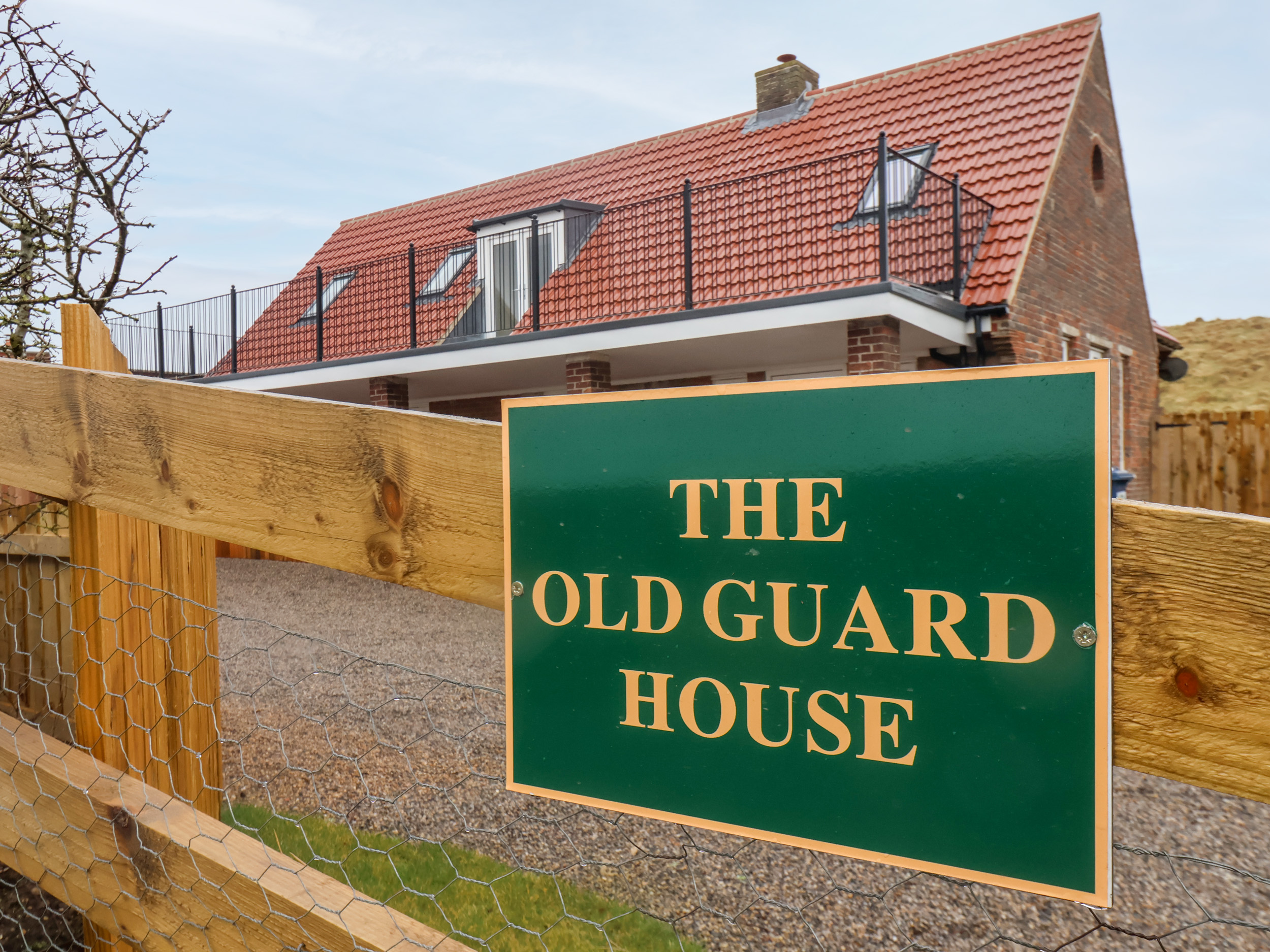 The Old Guard House in Goldsborough, Whitby. Farmland and sea views. North York Moors National Park.