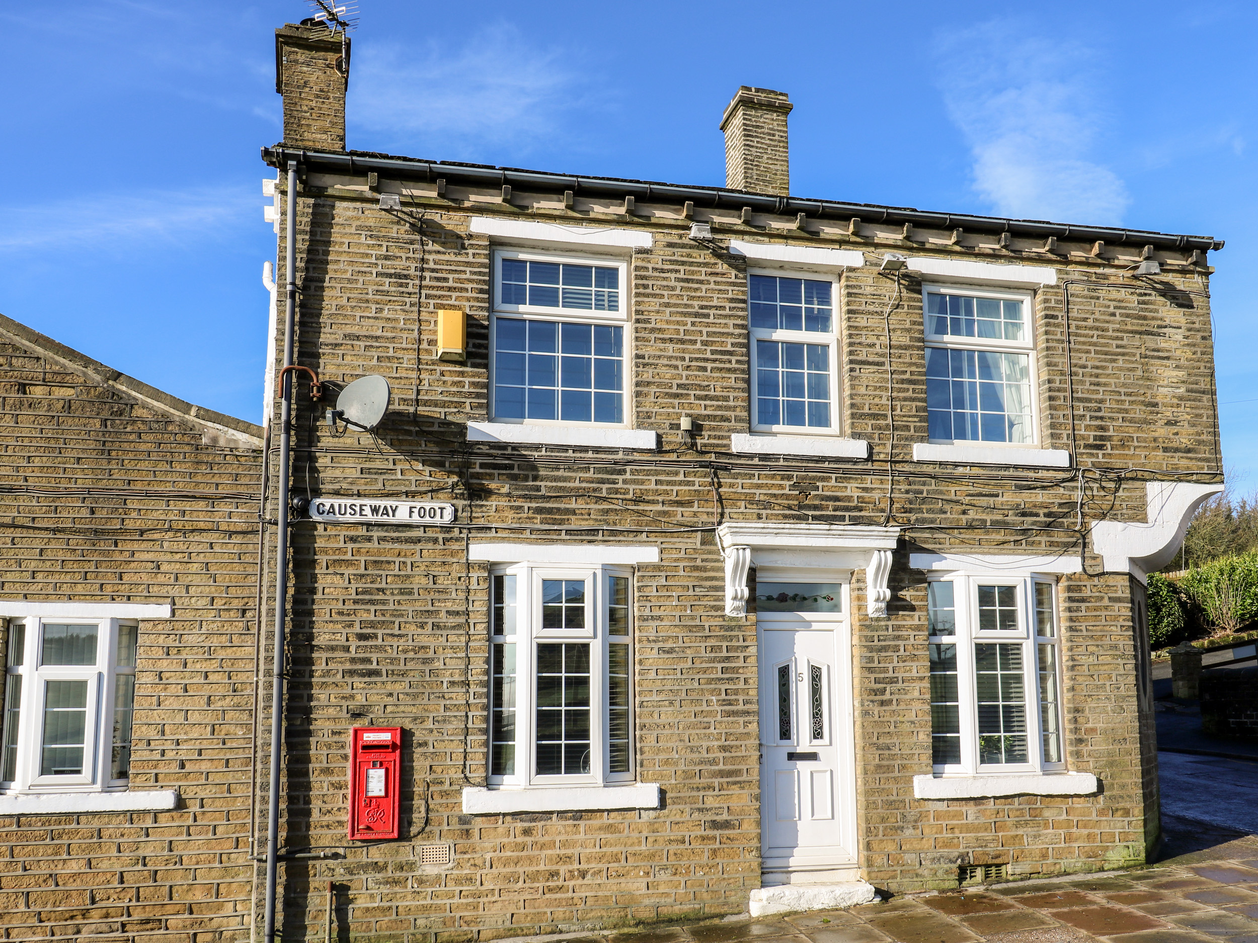 2 bedroom Cottage for rent in Halifax