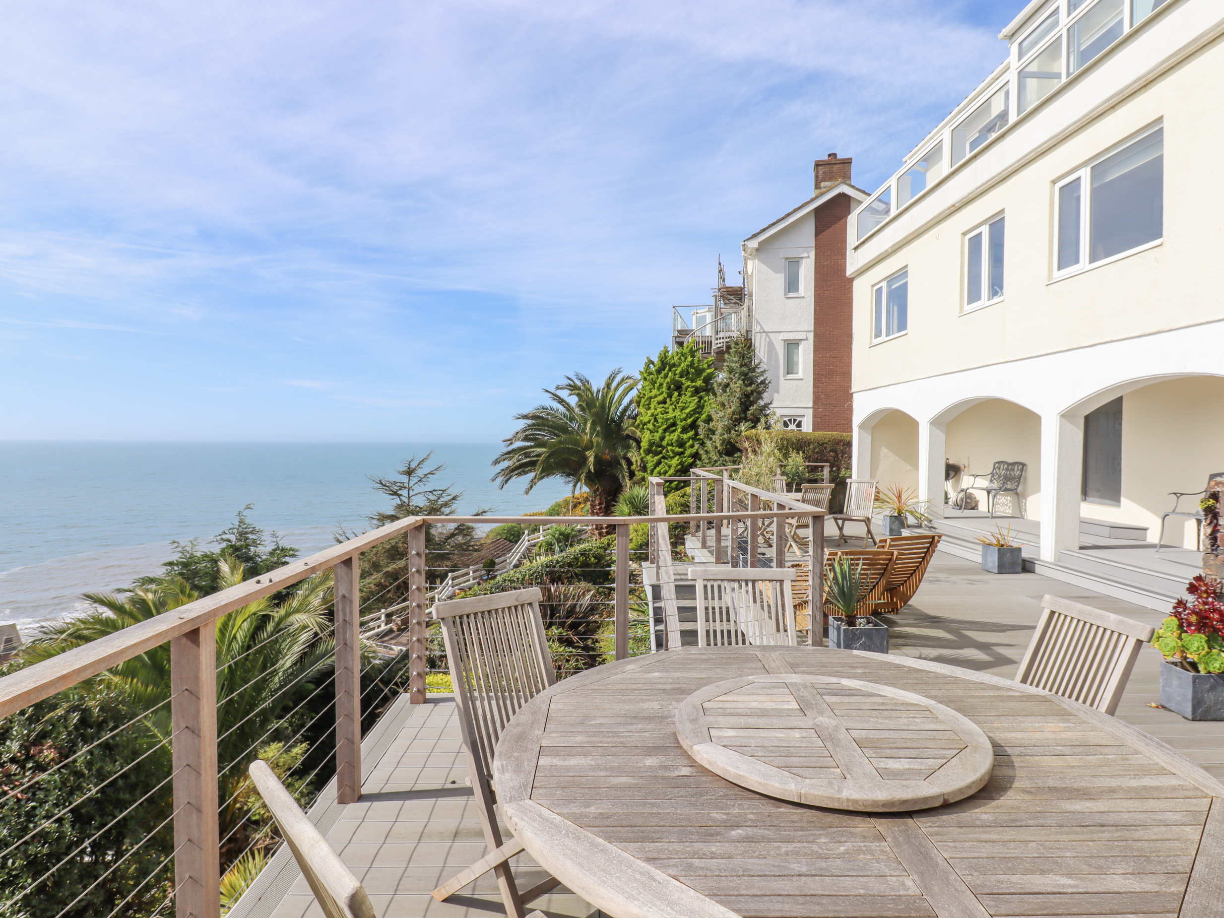 4 bedroom Cottage for rent in Looe