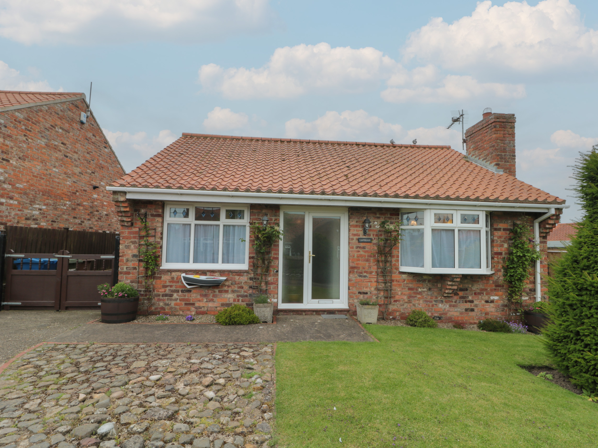 2 bedroom Cottage for rent in Bridlington