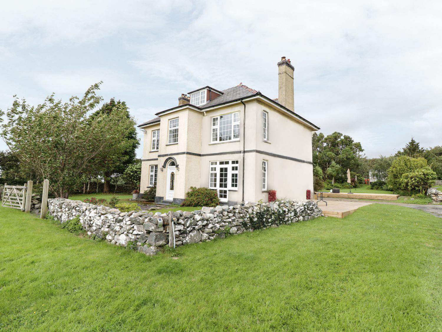 6 bedroom Cottage for rent in Barmouth