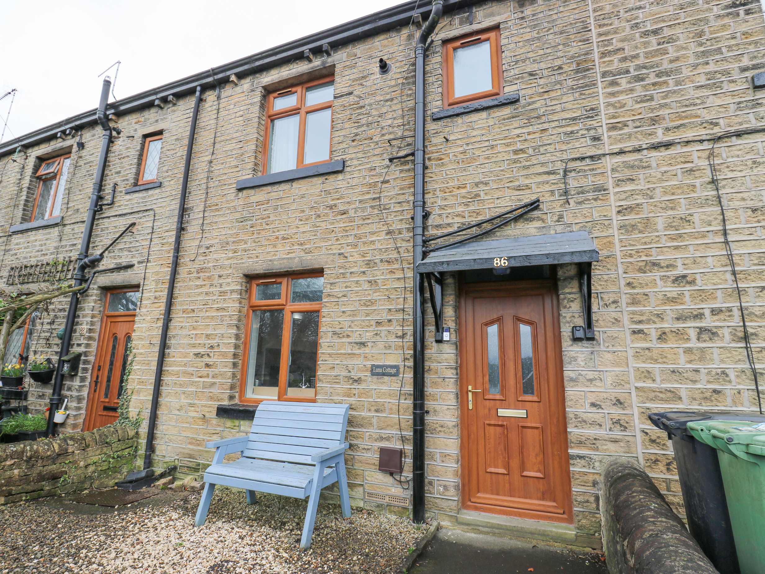 1 bedroom Cottage for rent in Holmfirth