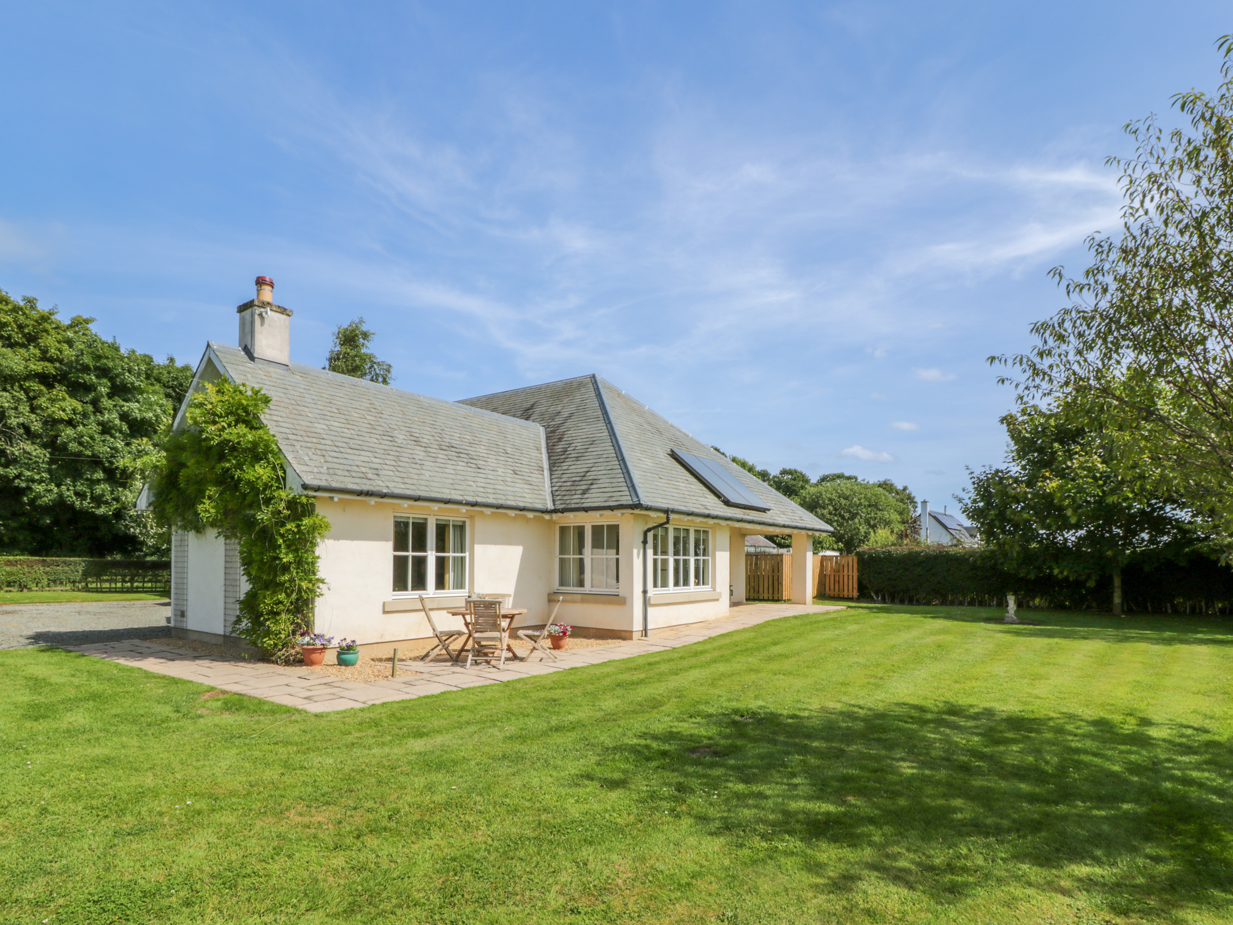 3 bedroom Cottage for rent in Chirnside