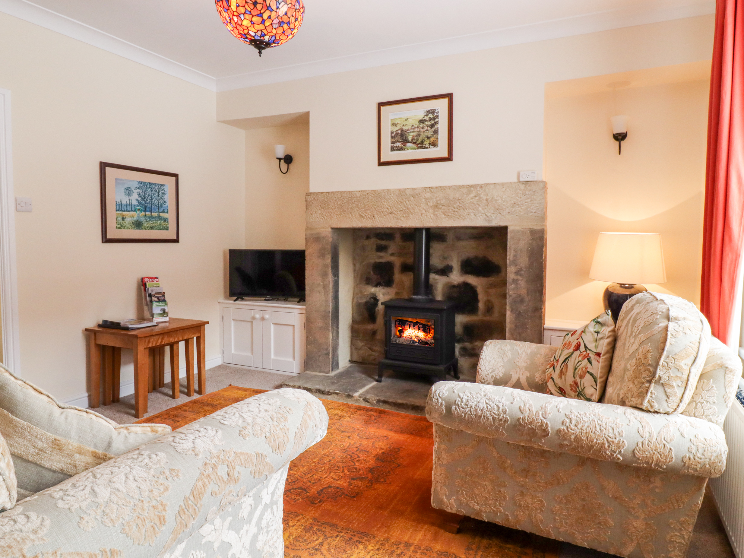 2 bedroom Cottage for rent in Skipton