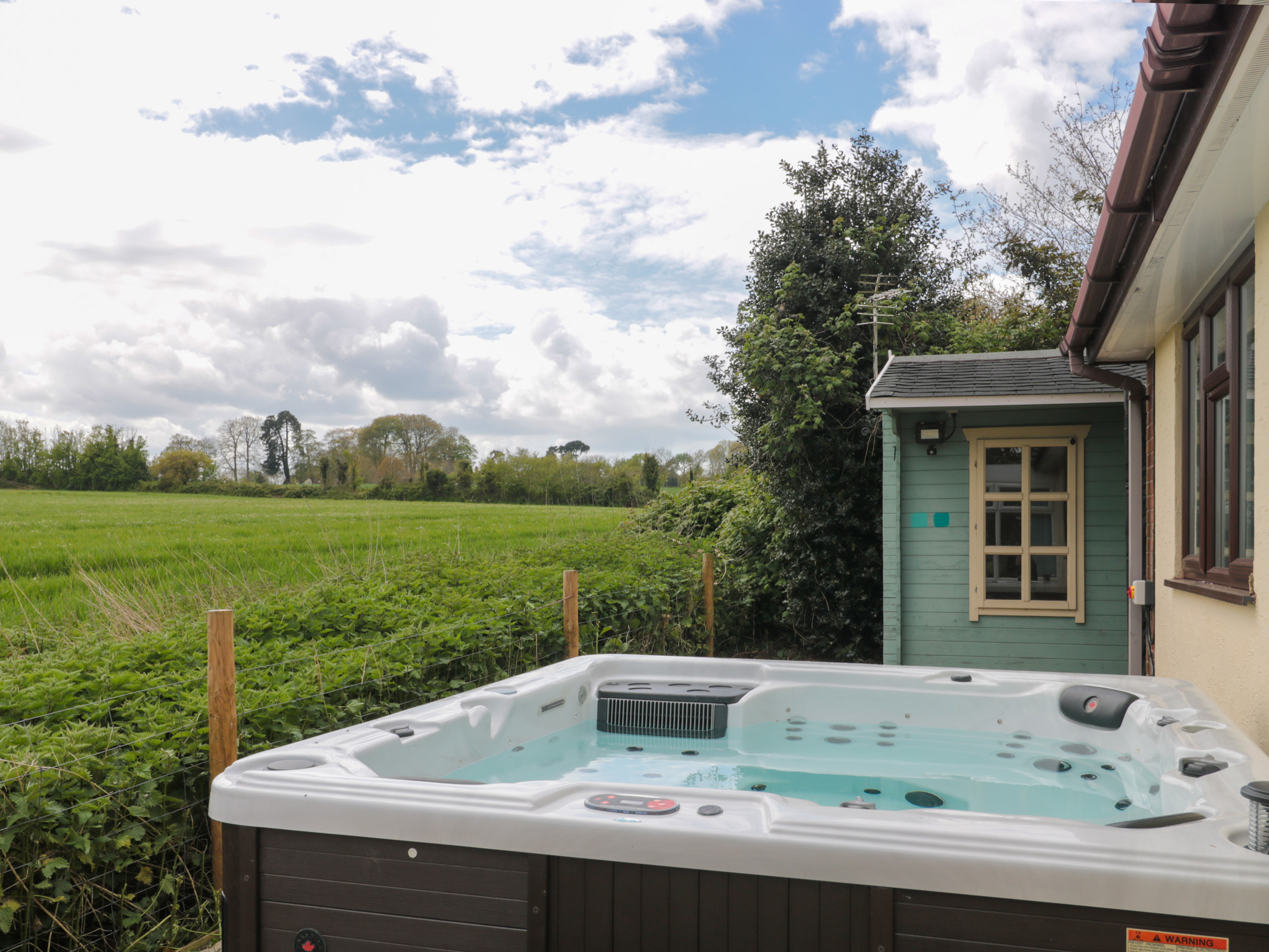 4 bedroom Cottage for rent in Bridgwater
