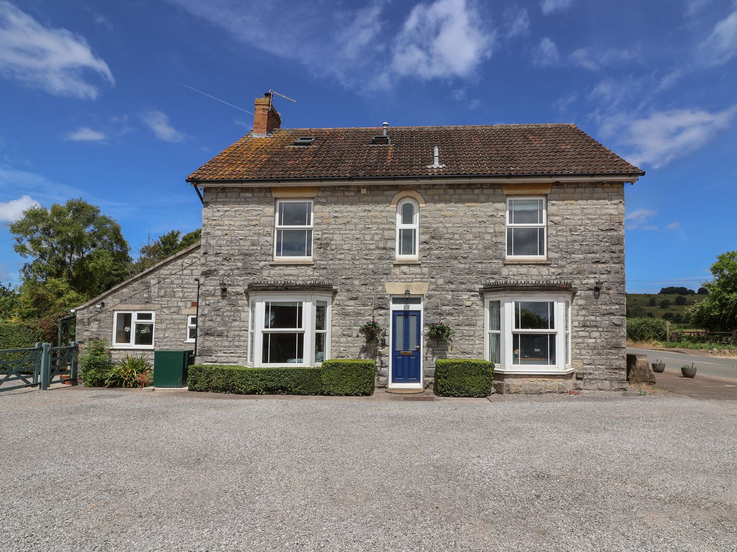 7 bedroom Cottage for rent in Glastonbury