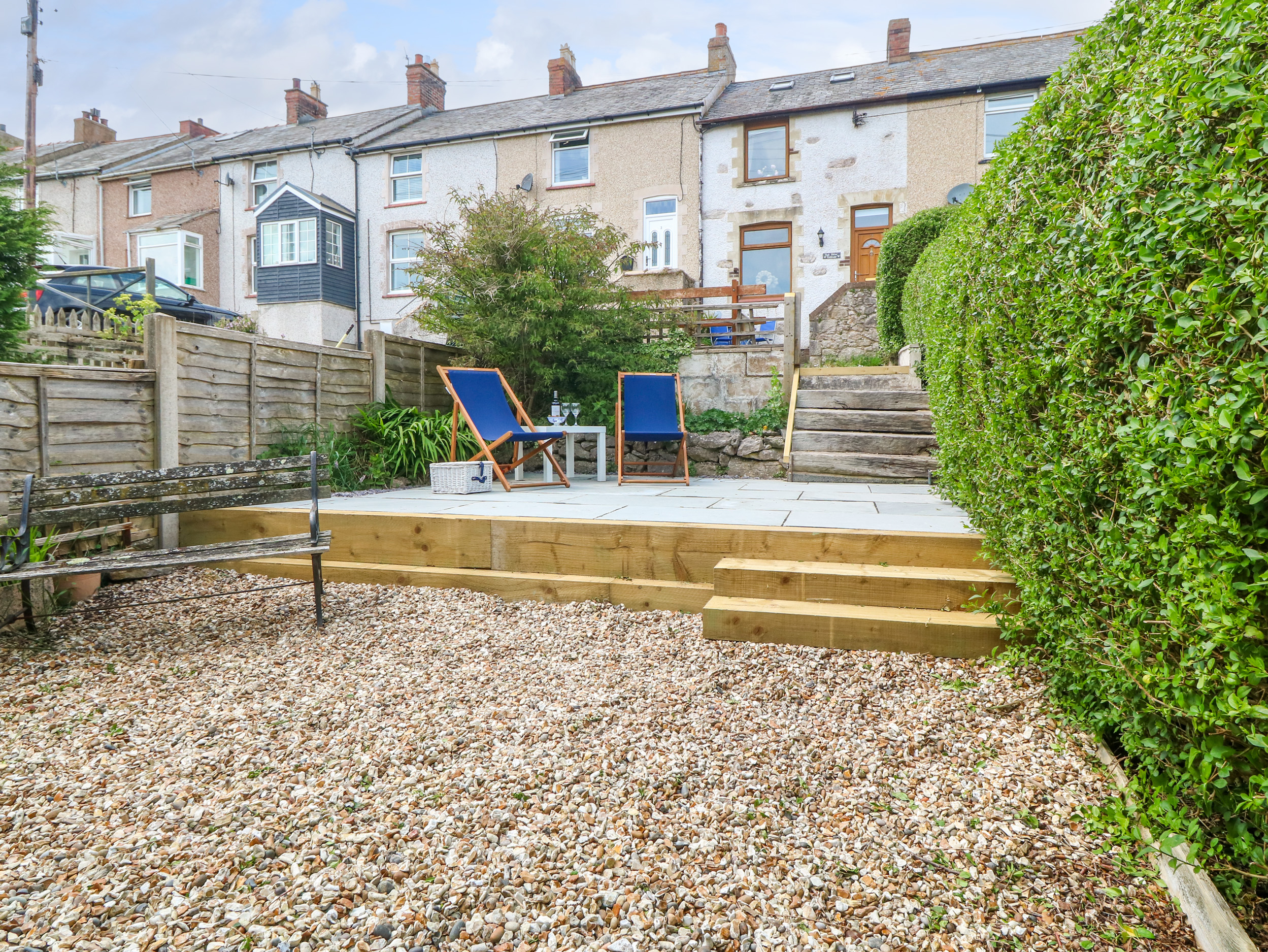 2 bedroom Cottage for rent in Penrhyn Bay