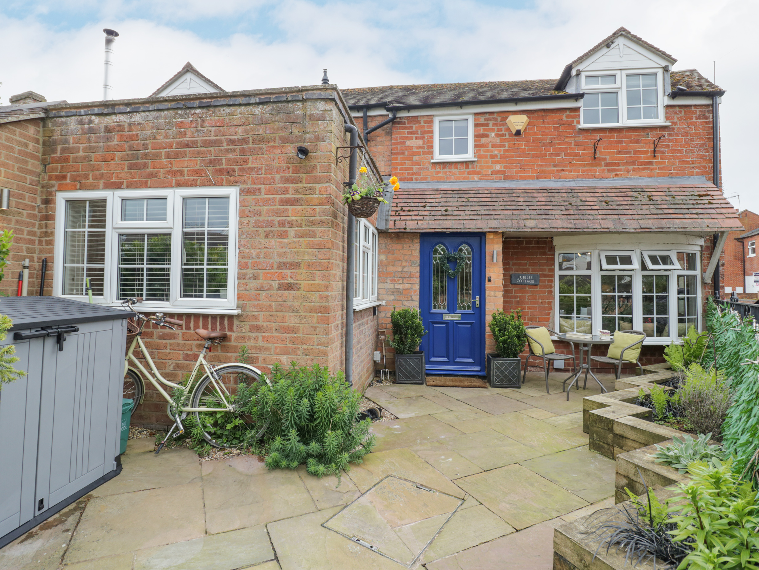 2 bedroom Cottage for rent in Stratford upon Avon