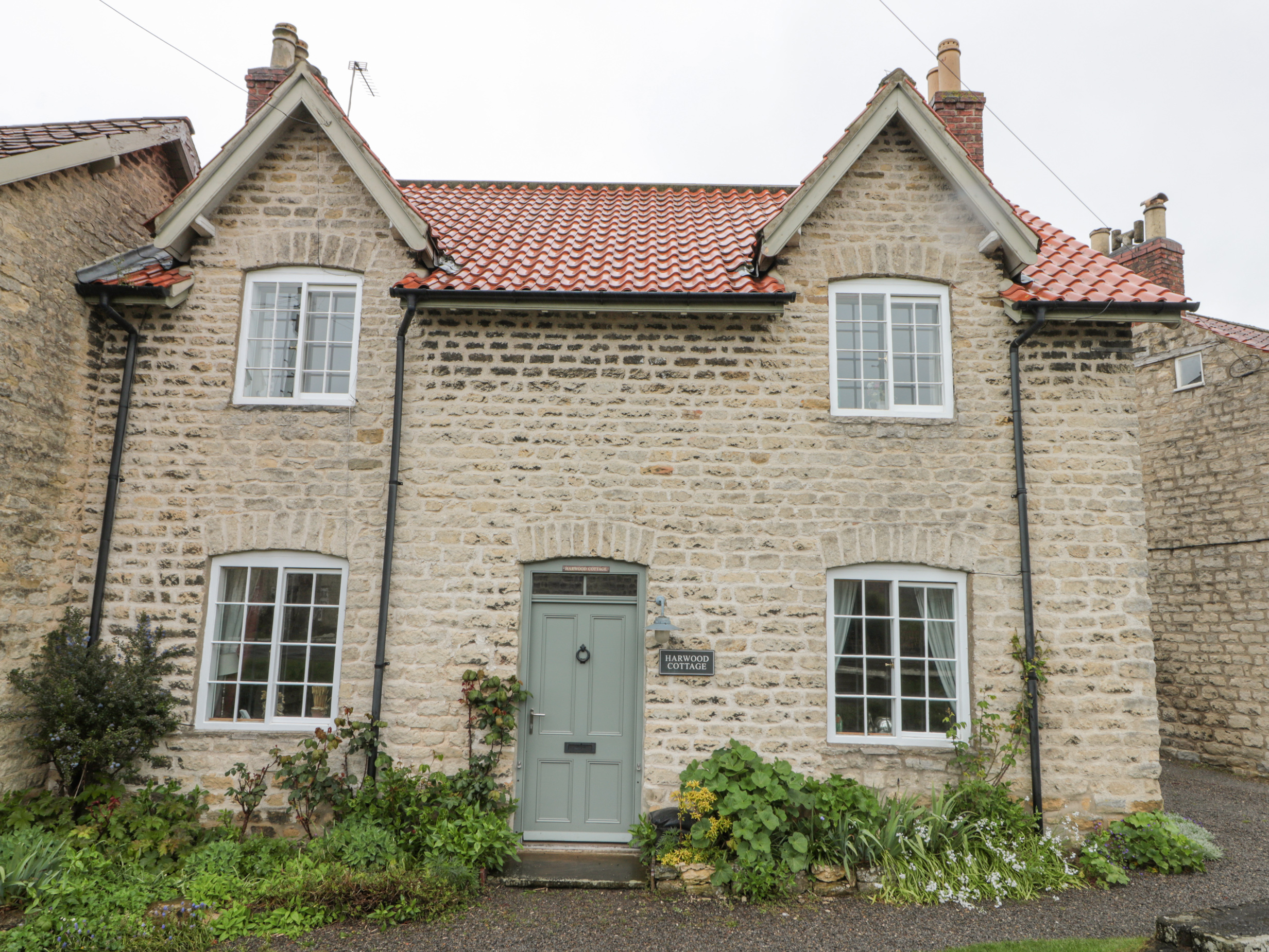 3 bedroom Cottage for rent in Hovingham