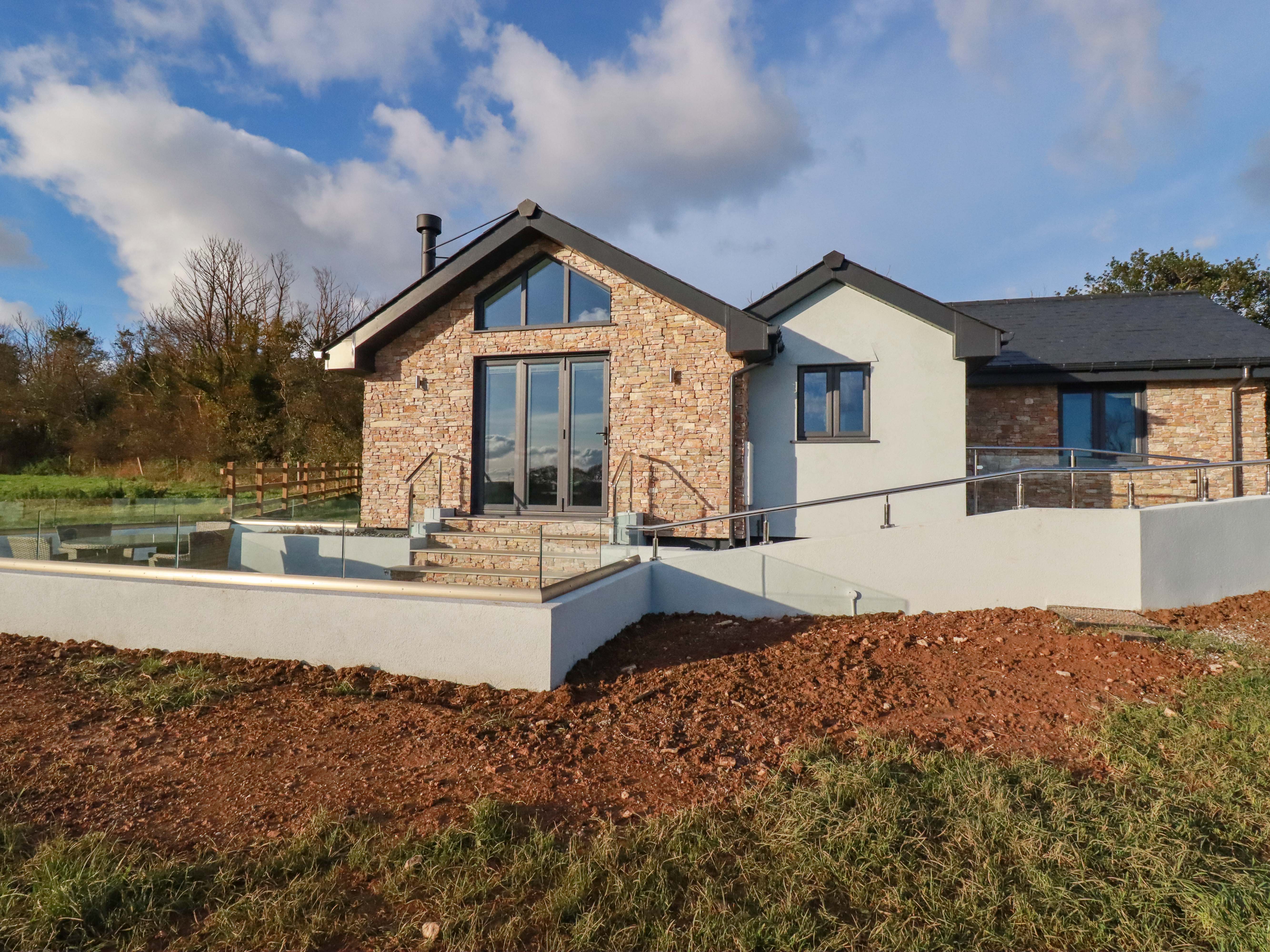 2 bedroom Cottage for rent in Newquay, Cornwall