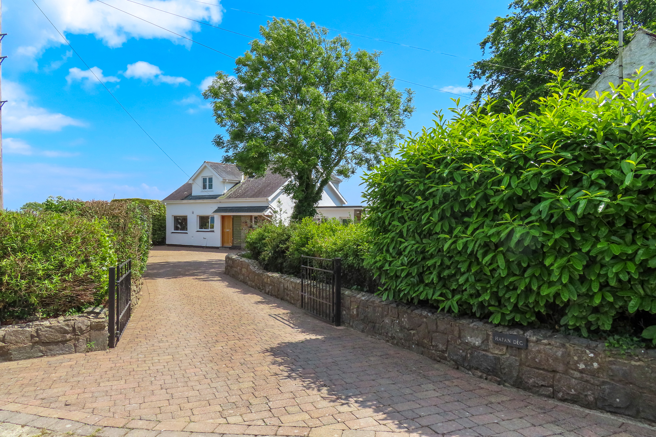 4 bedroom Cottage for rent in Abersoch