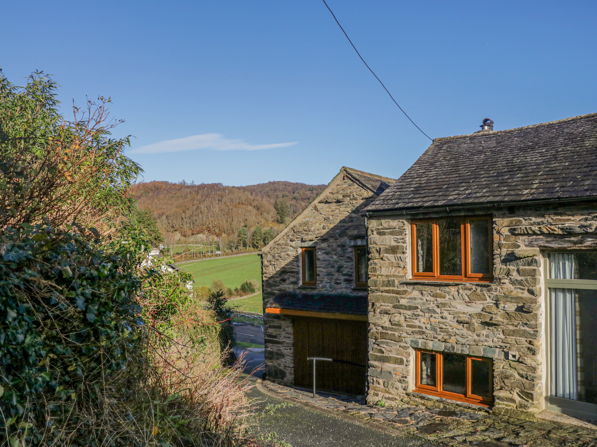 3 bedroom Cottage for rent in Spark Bridge