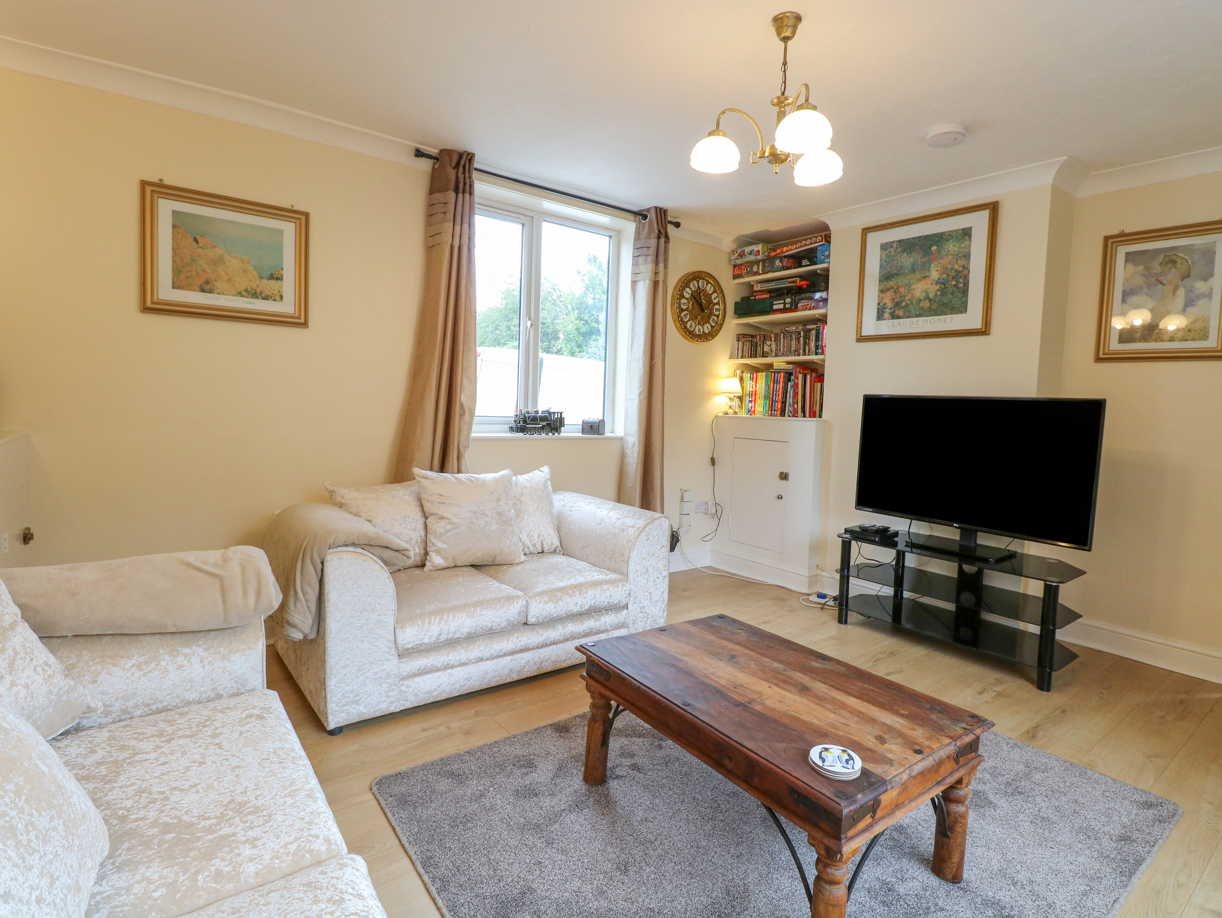 2 bedroom Cottage for rent in Great Yarmouth