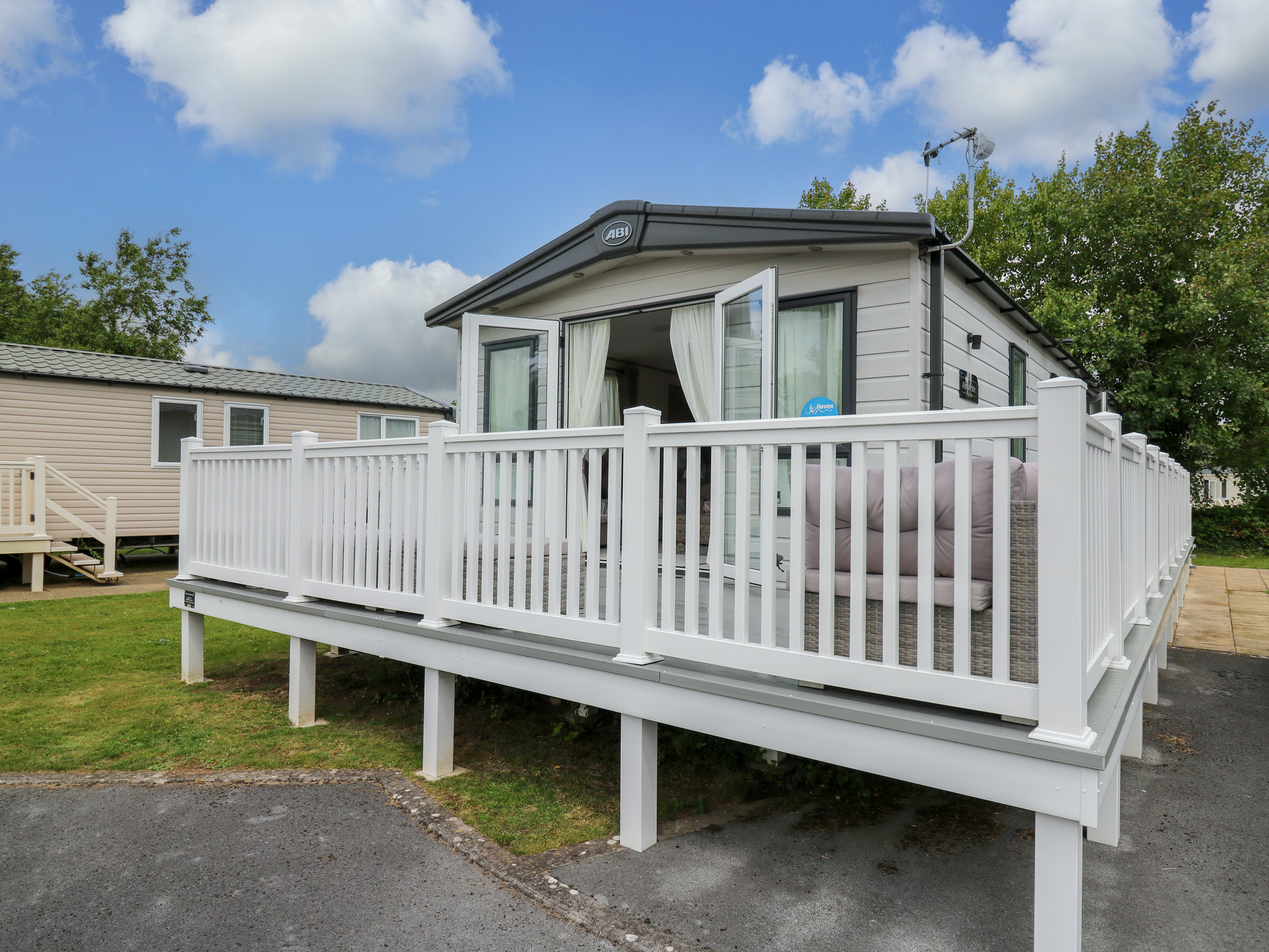 2 bedroom Cottage for rent in Tenby
