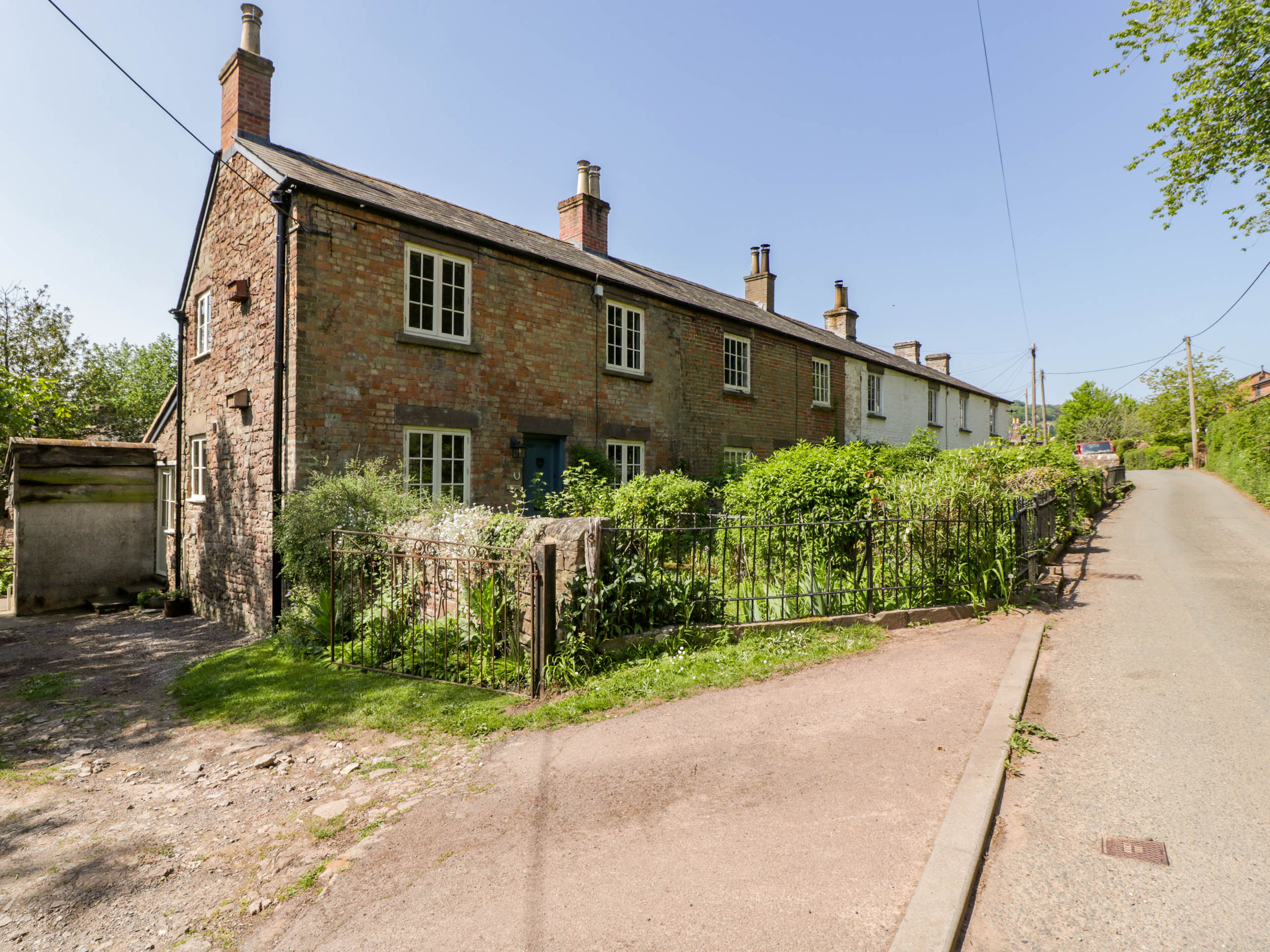 2 bedroom Cottage for rent in Blakeney