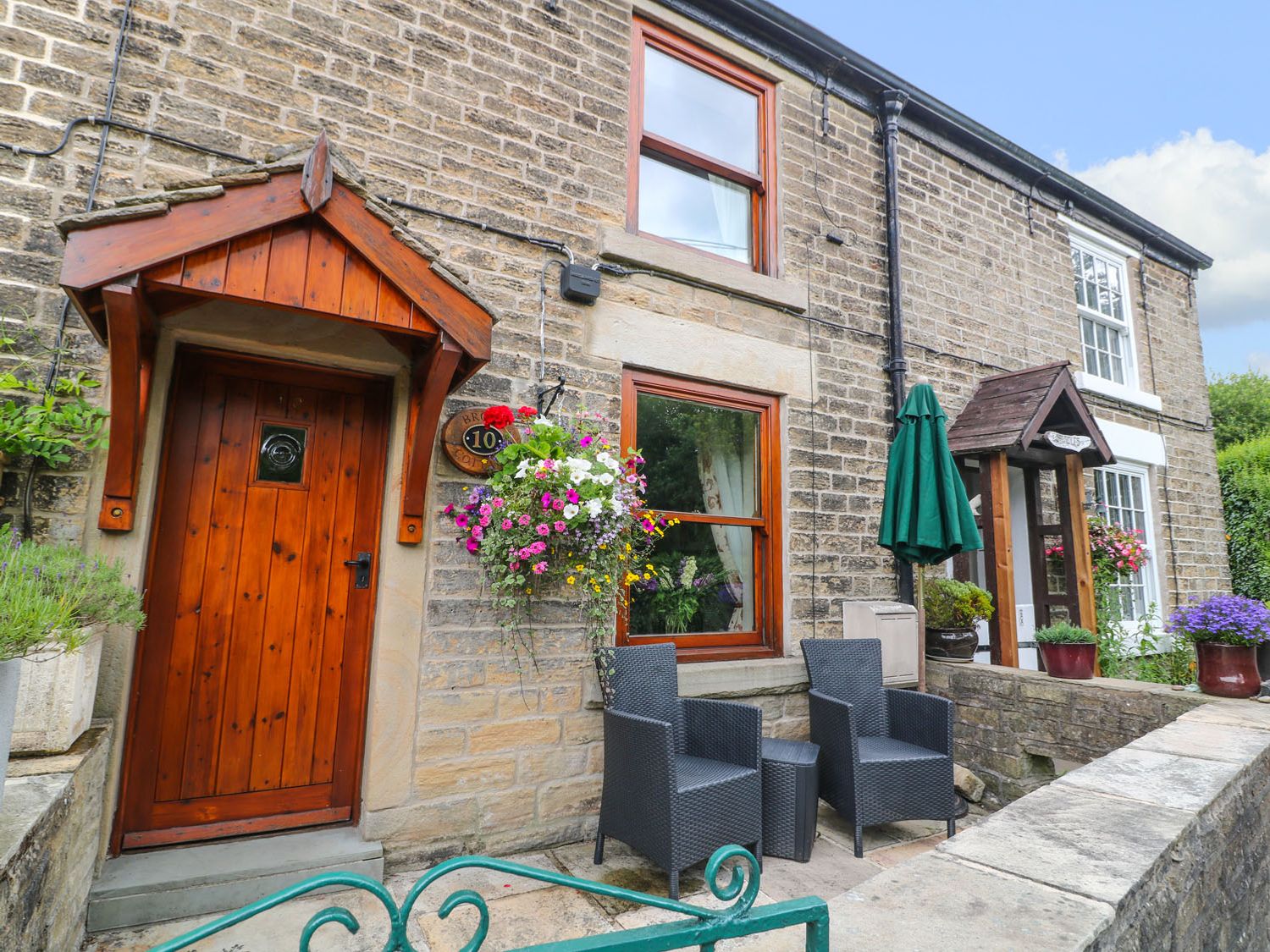 2 bedroom Cottage for rent in Buxton