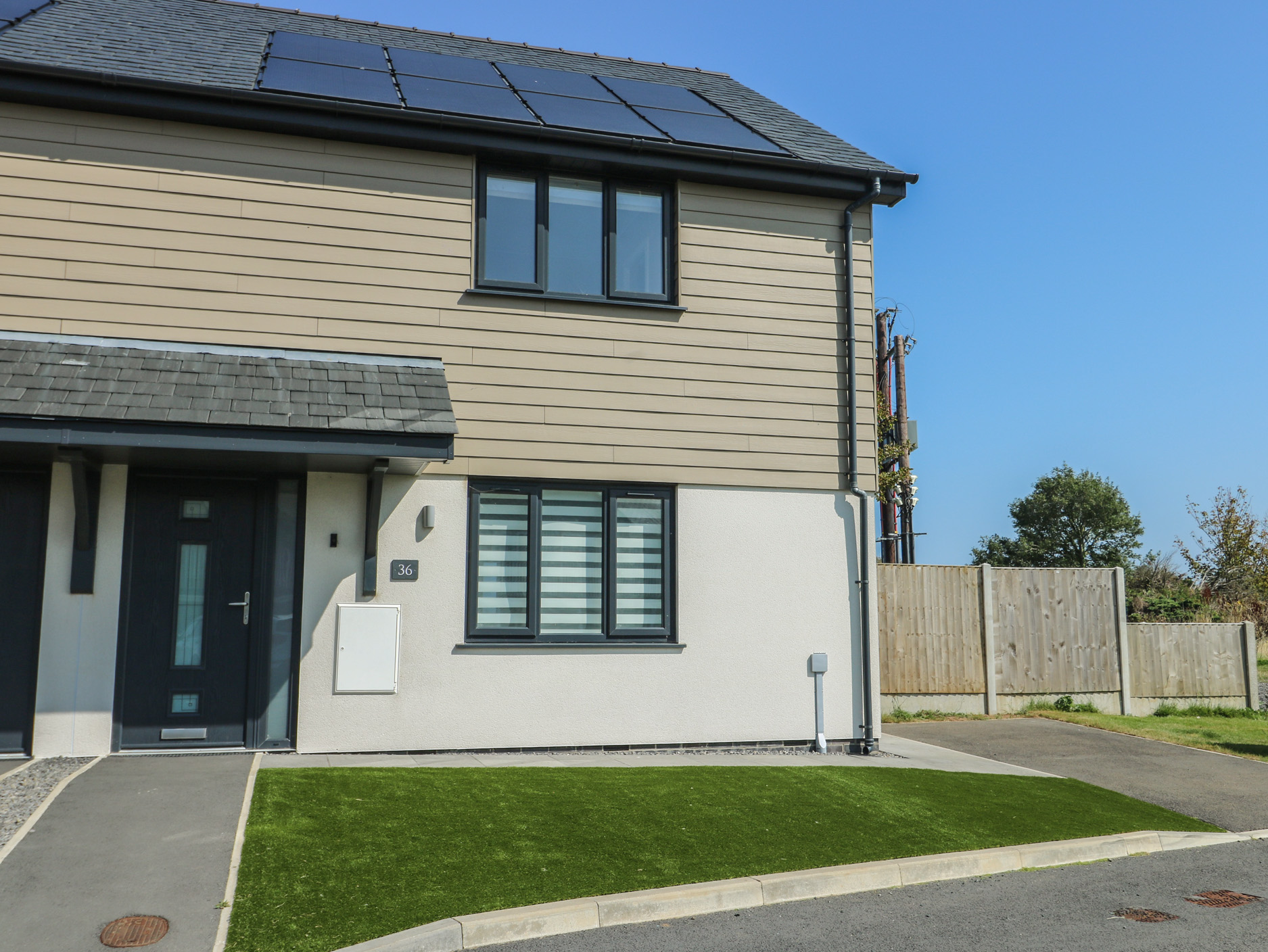 3 bedroom Cottage for rent in Benllech