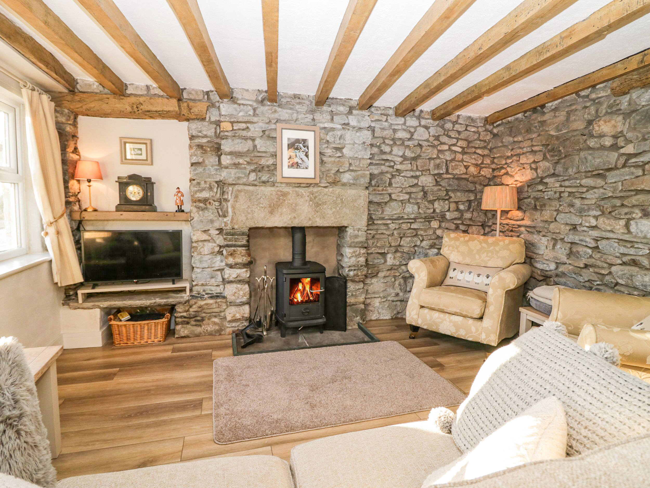 2 bedroom Cottage for rent in Dent