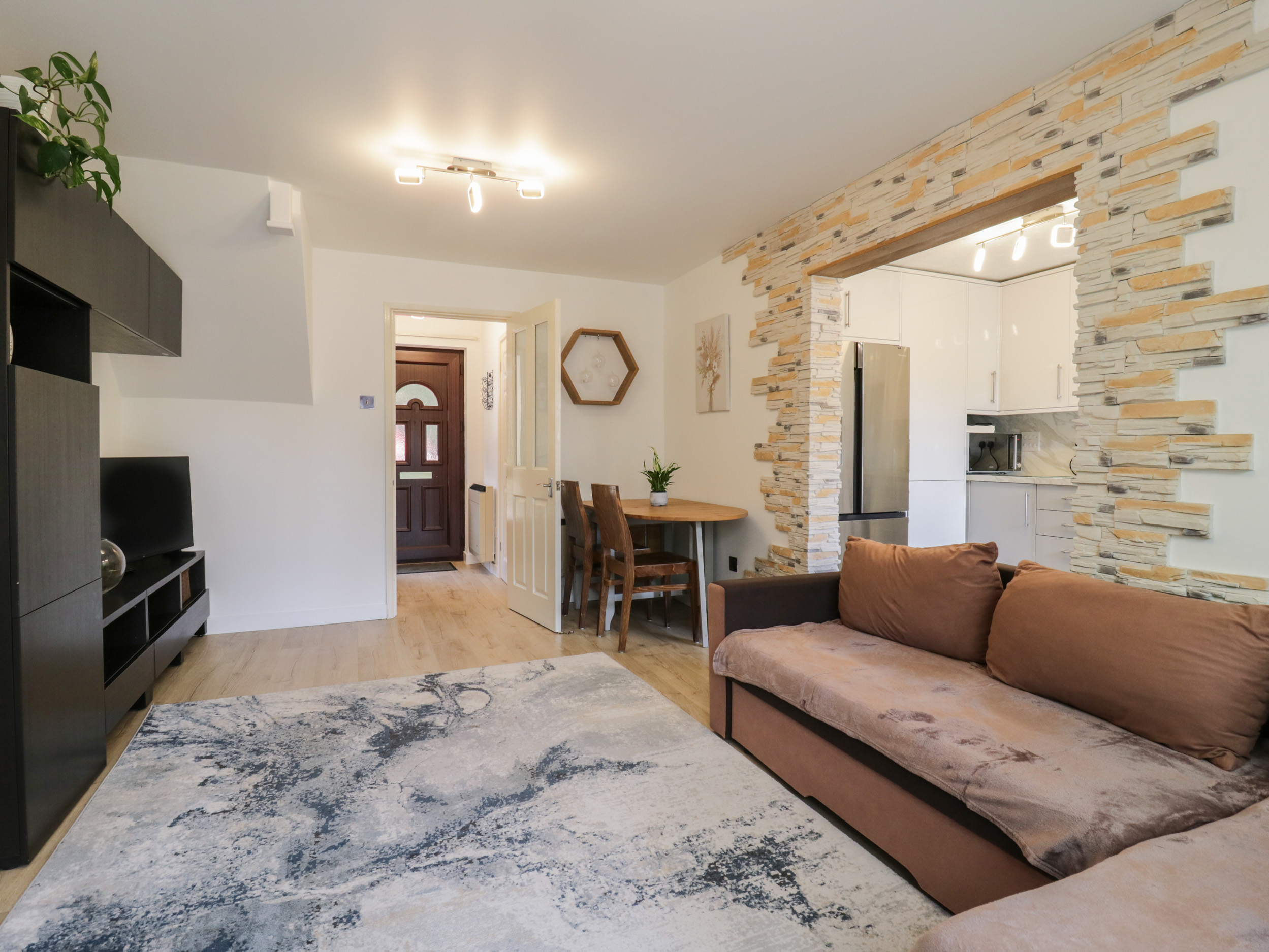 3 bedroom Cottage for rent in Colchester