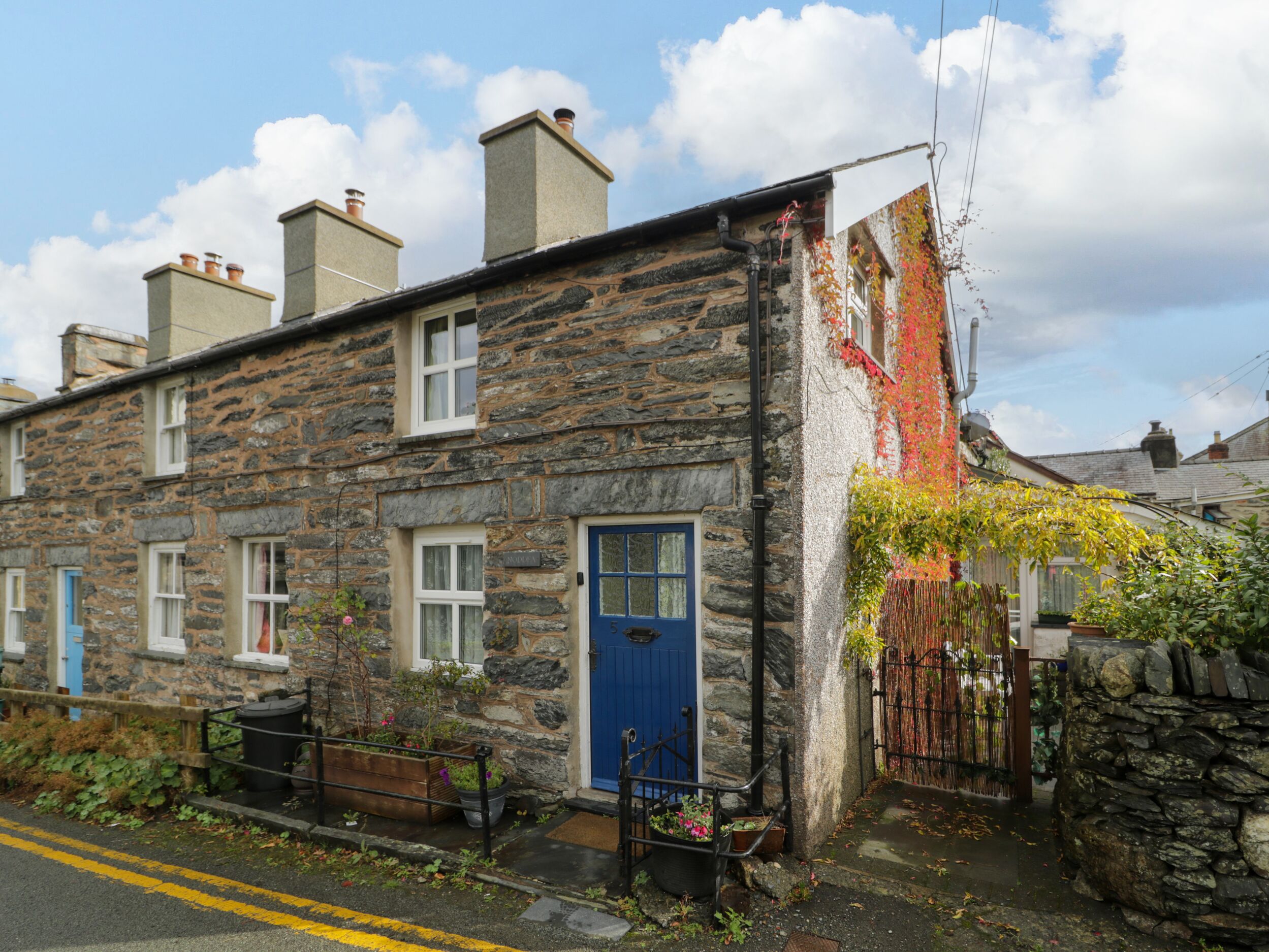 2 bedroom Cottage for rent in Betws-y-Coed