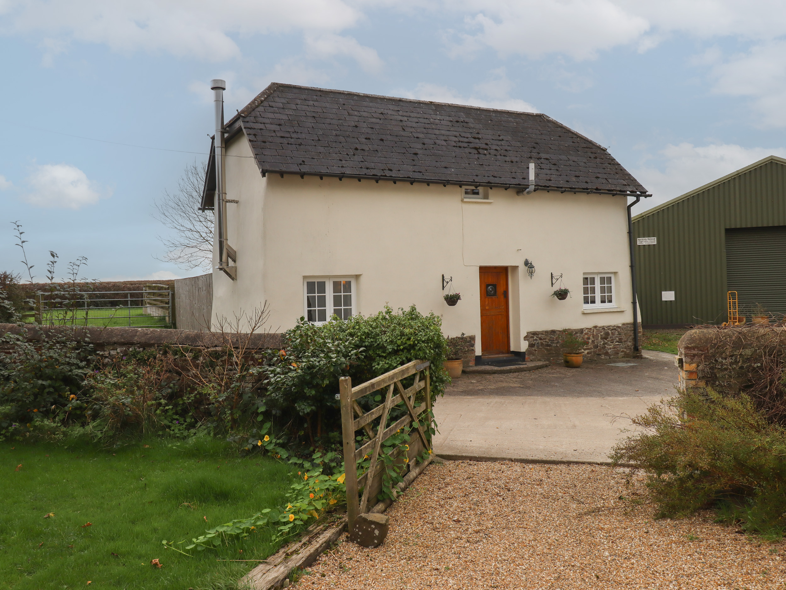 2 bedroom Cottage for rent in Winkleigh