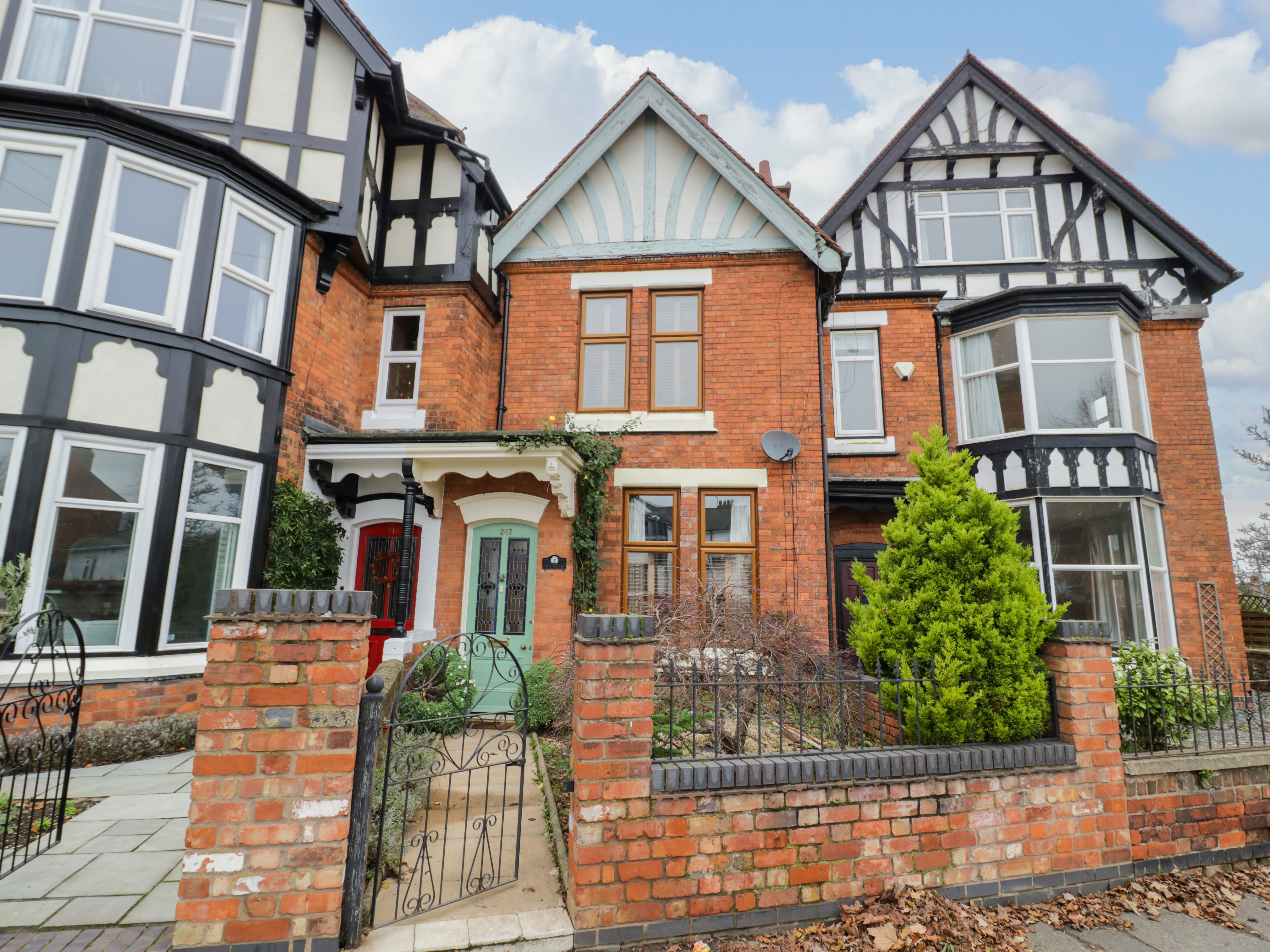 2 bedroom Cottage for rent in Rugby