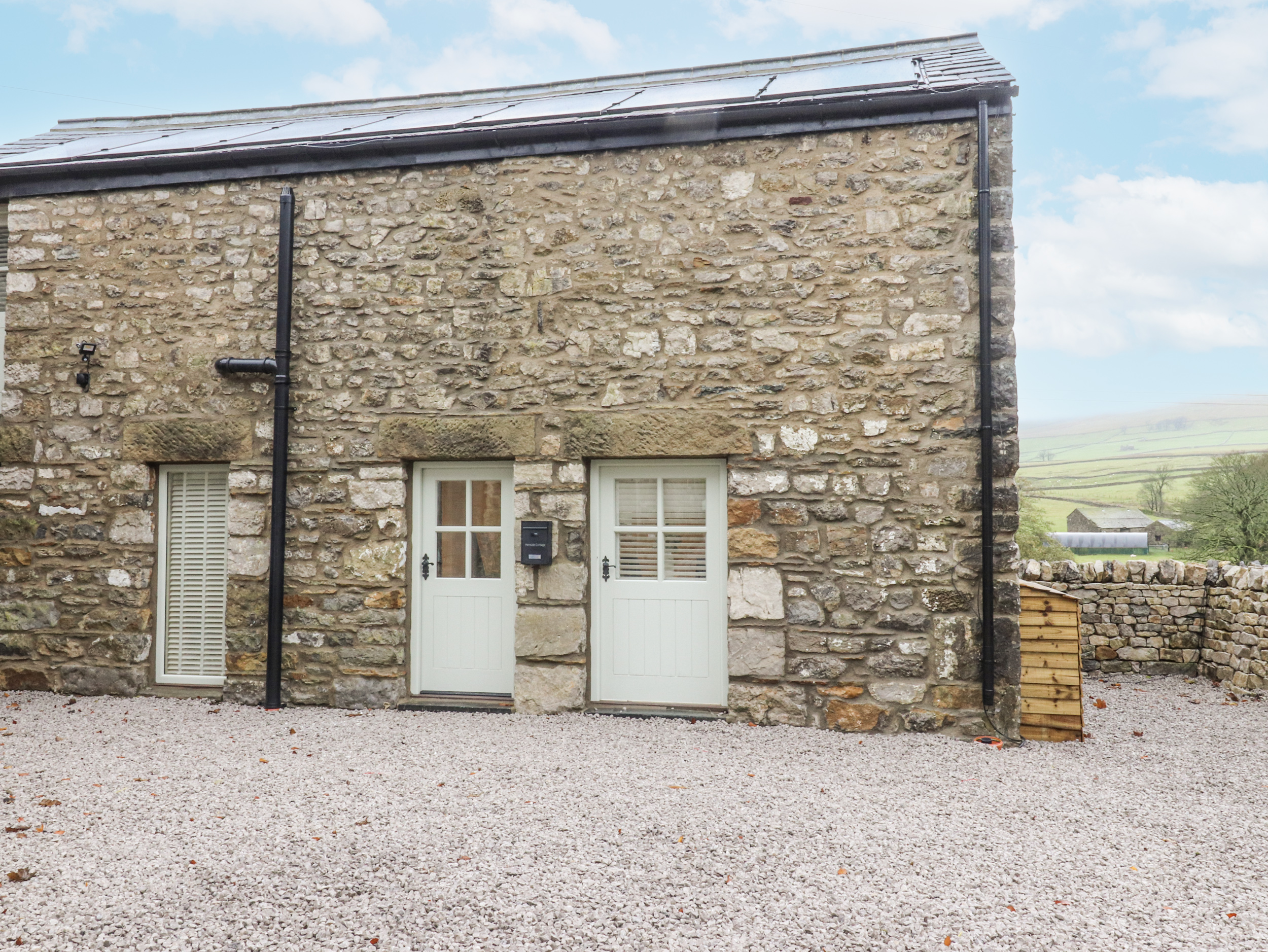 2 bedroom Cottage for rent in Settle
