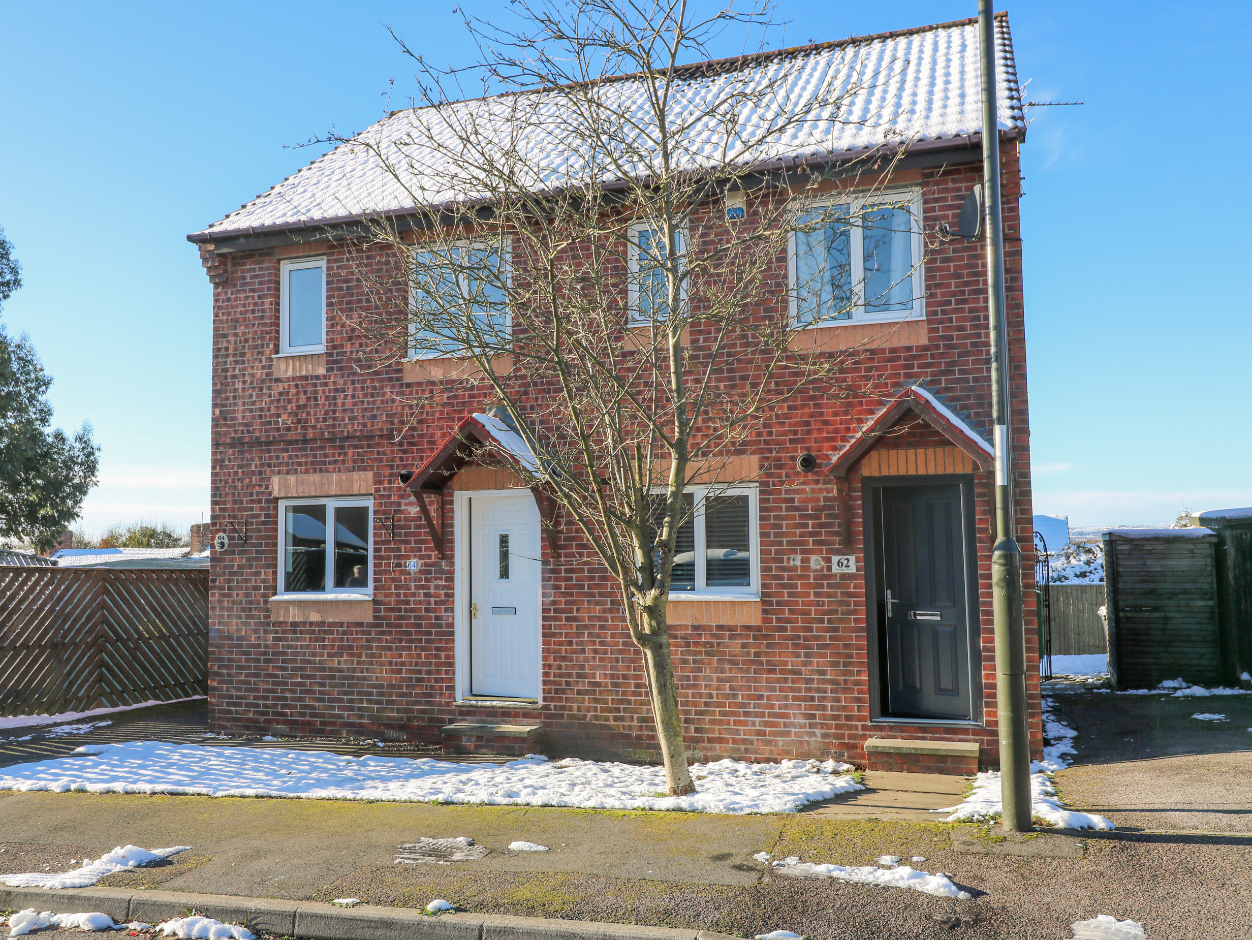 2 bedroom Cottage for rent in Chesterfield