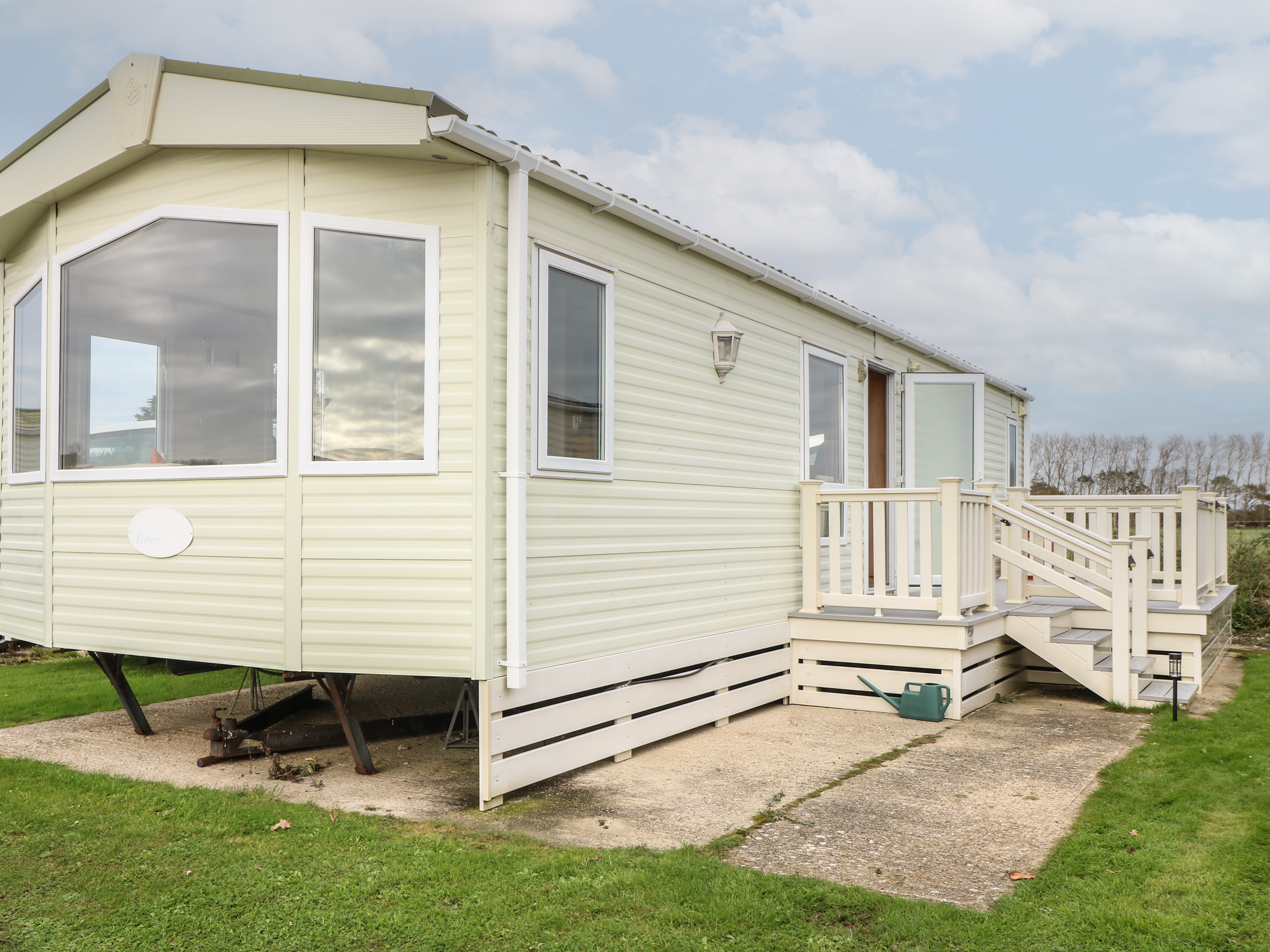 2 bedroom Cottage for rent in Chichester