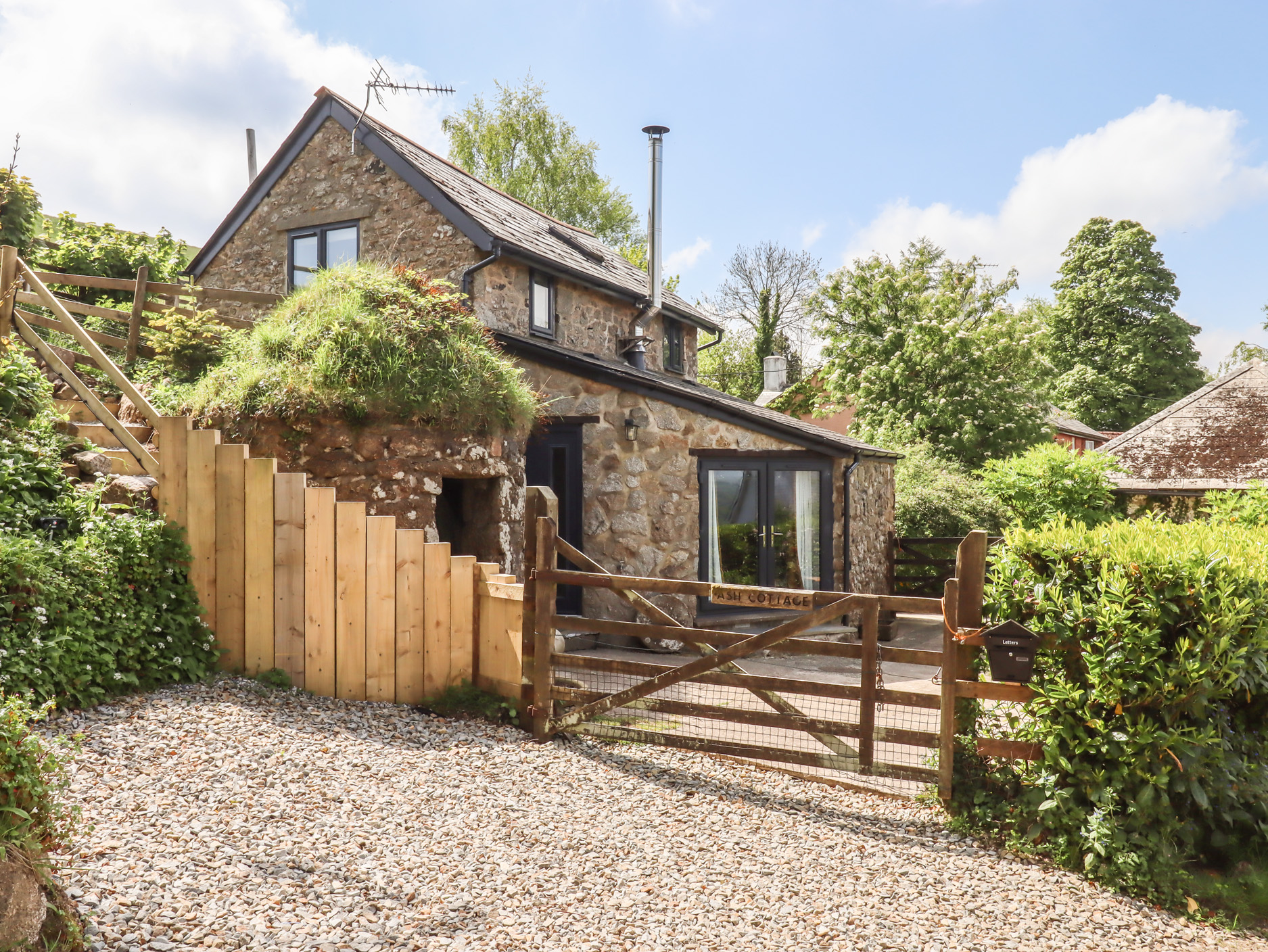 2 bedroom Cottage for rent in Chagford