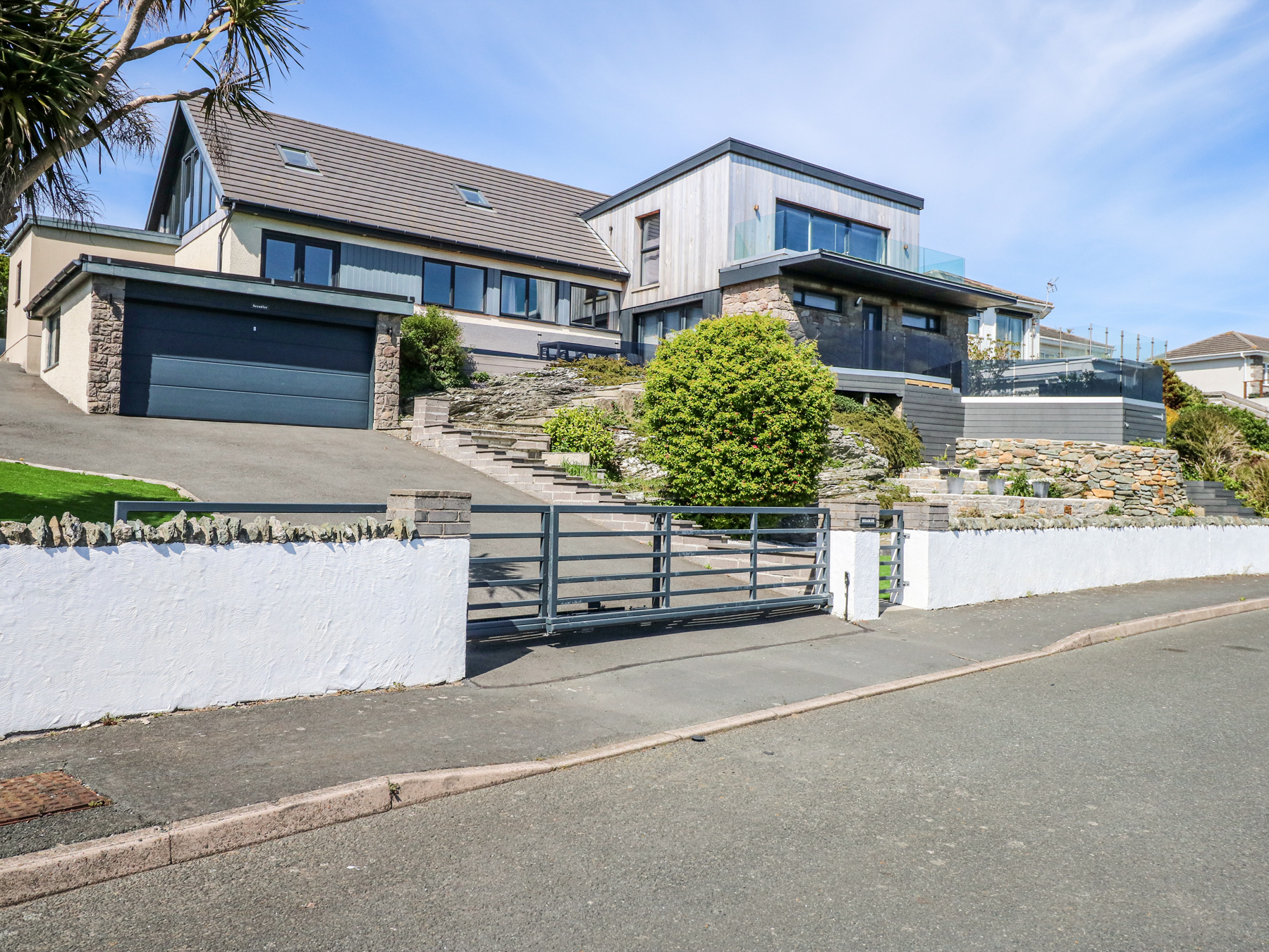 Seaddler, Trearddur Bay