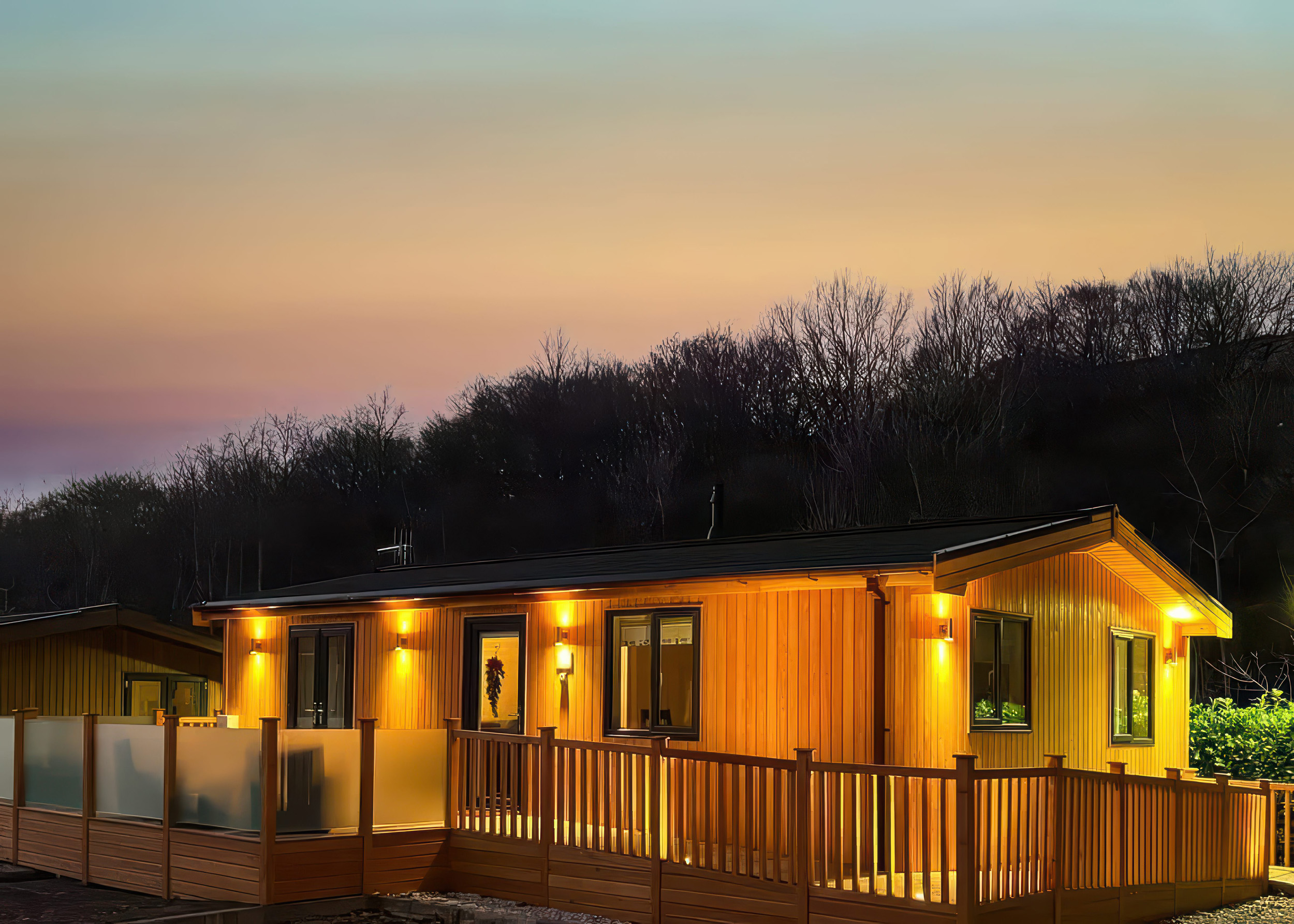 Dovestone Spa Accessible (Lodge 12), Greenfield, Greater Manchester. Ramps. Sunken hot tub. Barbecue